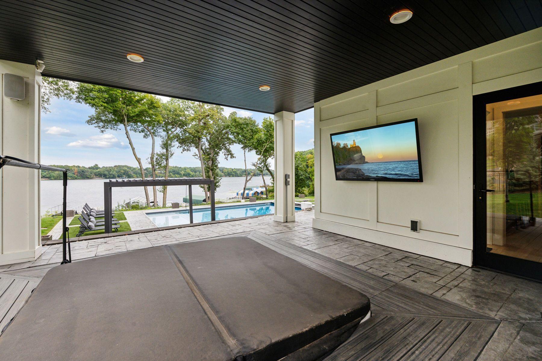 View of Residential at 940 Arm Drive, Orono MN 55364, Orono (58 of 64) - Mike Wilen | Minnesota Team Real Estate