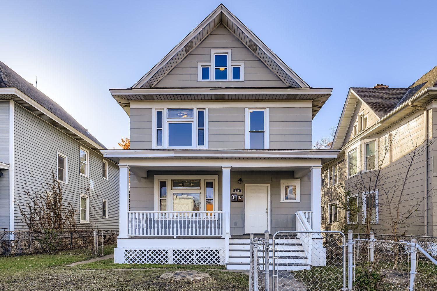 View of Residential Income at 830 University Avenue, Saint Paul MN 55104, Saint Paul - Mike Wilen | Minnesota Team Real Estate