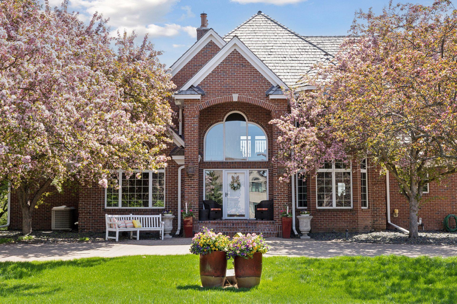 View of Residential at 10 Apple Orchard Court, Dellwood MN 55110, Dellwood (20 of 118) - Mike Wilen | Minnesota Team Real Estate