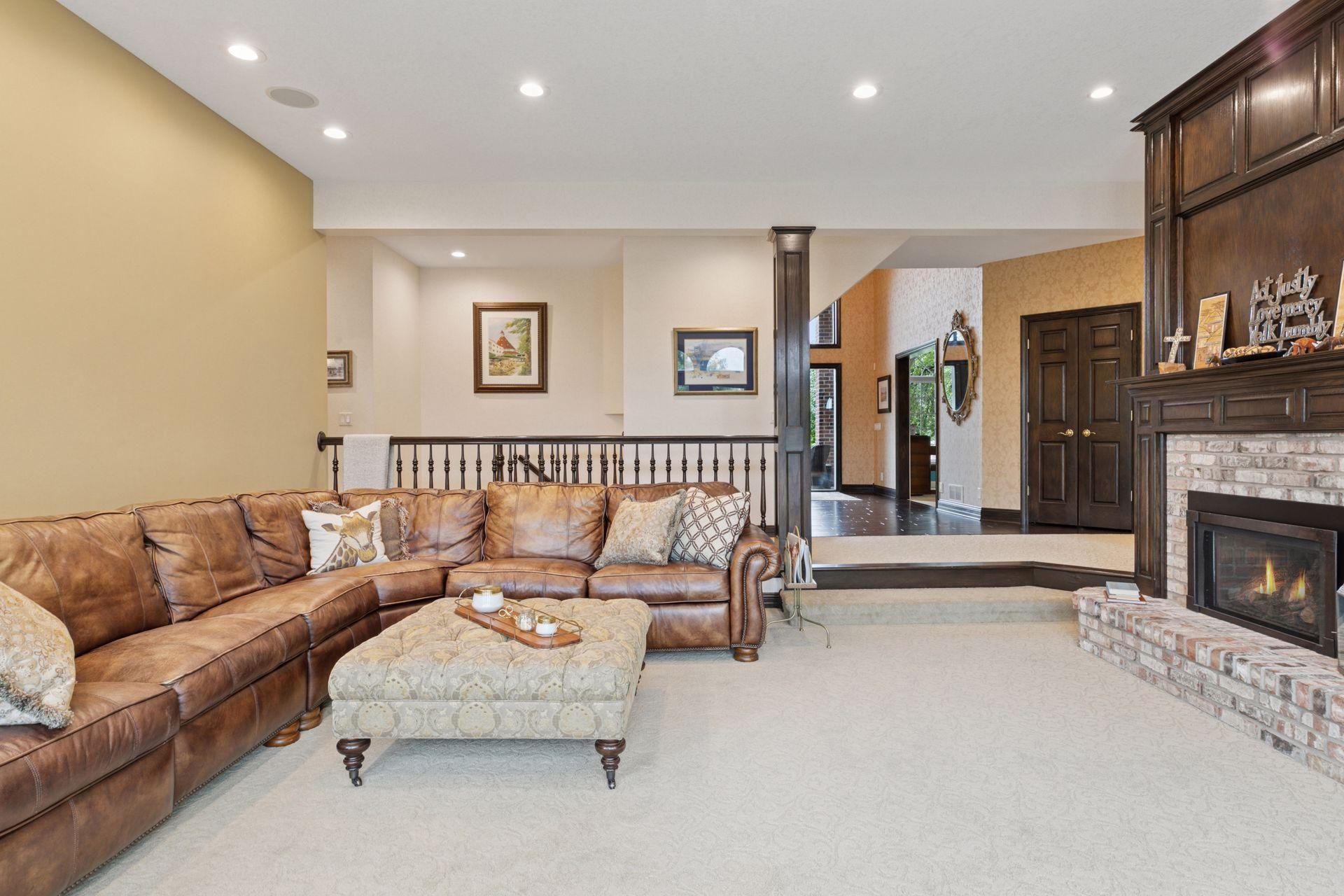 View of Residential at 10 Apple Orchard Court, Dellwood MN 55110, Dellwood (36 of 118) - Mike Wilen | Minnesota Team Real Estate