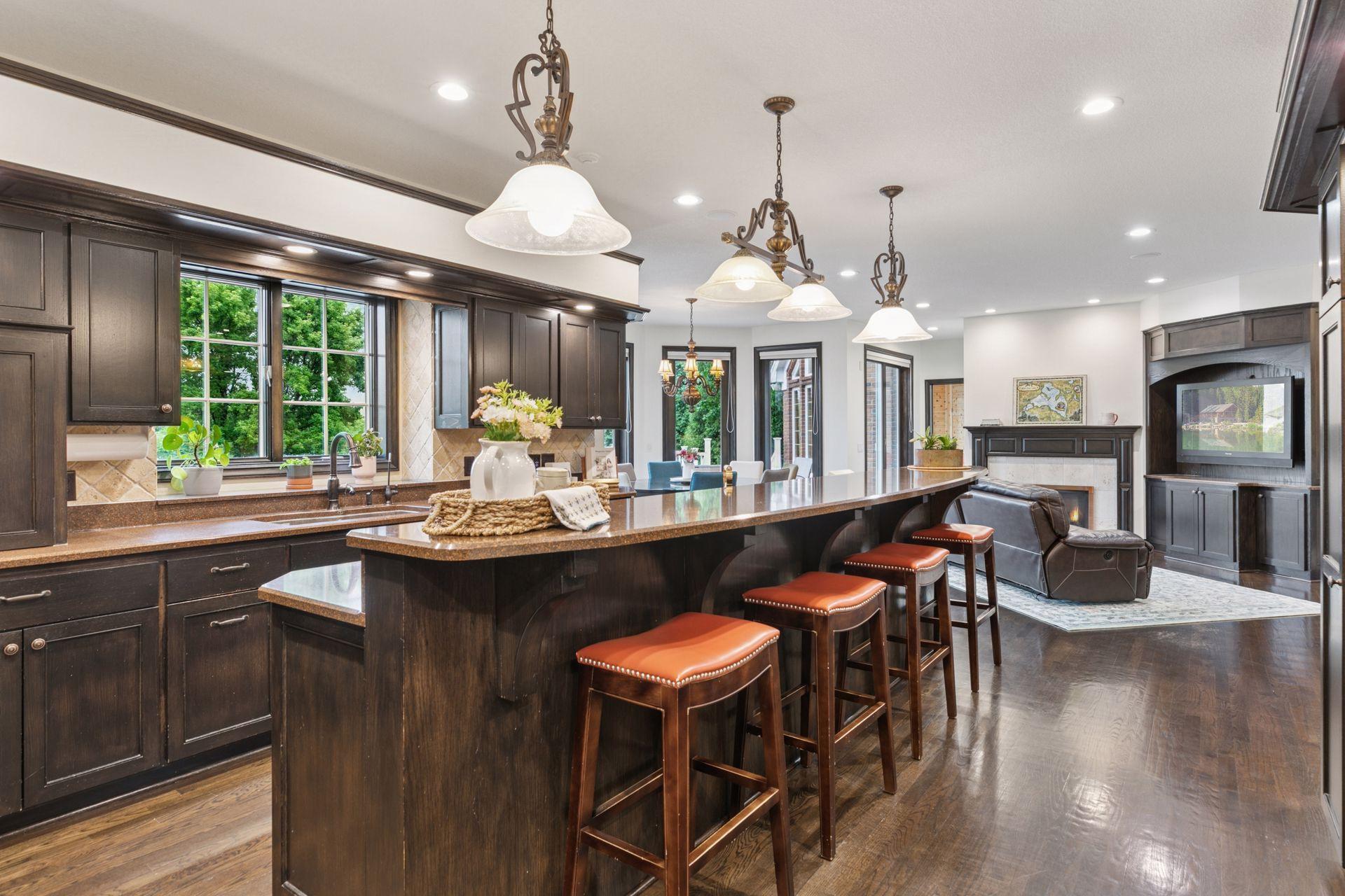 View of Residential at 10 Apple Orchard Court, Dellwood MN 55110, Dellwood (40 of 118) - Mike Wilen | Minnesota Team Real Estate