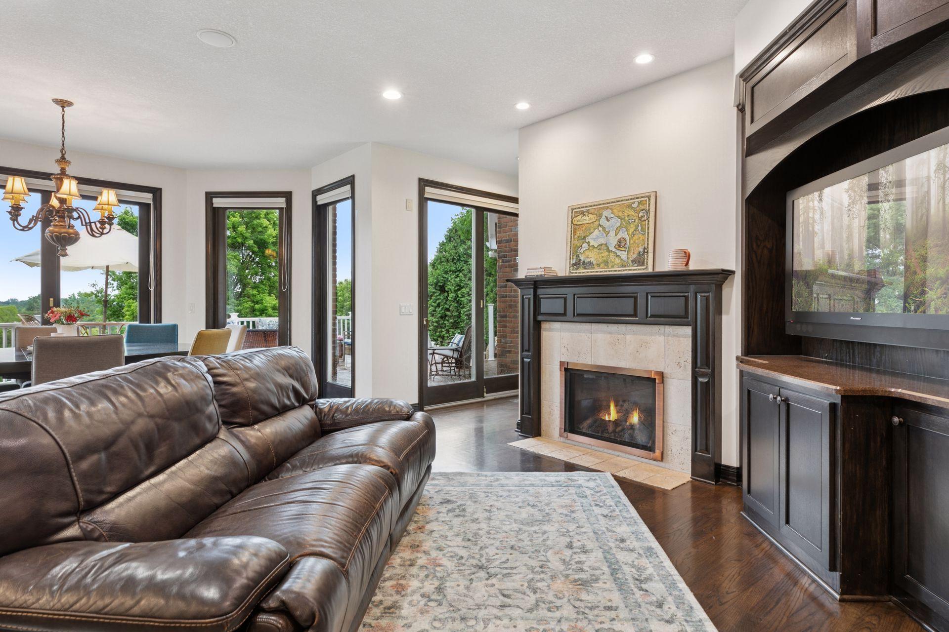View of Residential at 10 Apple Orchard Court, Dellwood MN 55110, Dellwood (47 of 118) - Mike Wilen | Minnesota Team Real Estate
