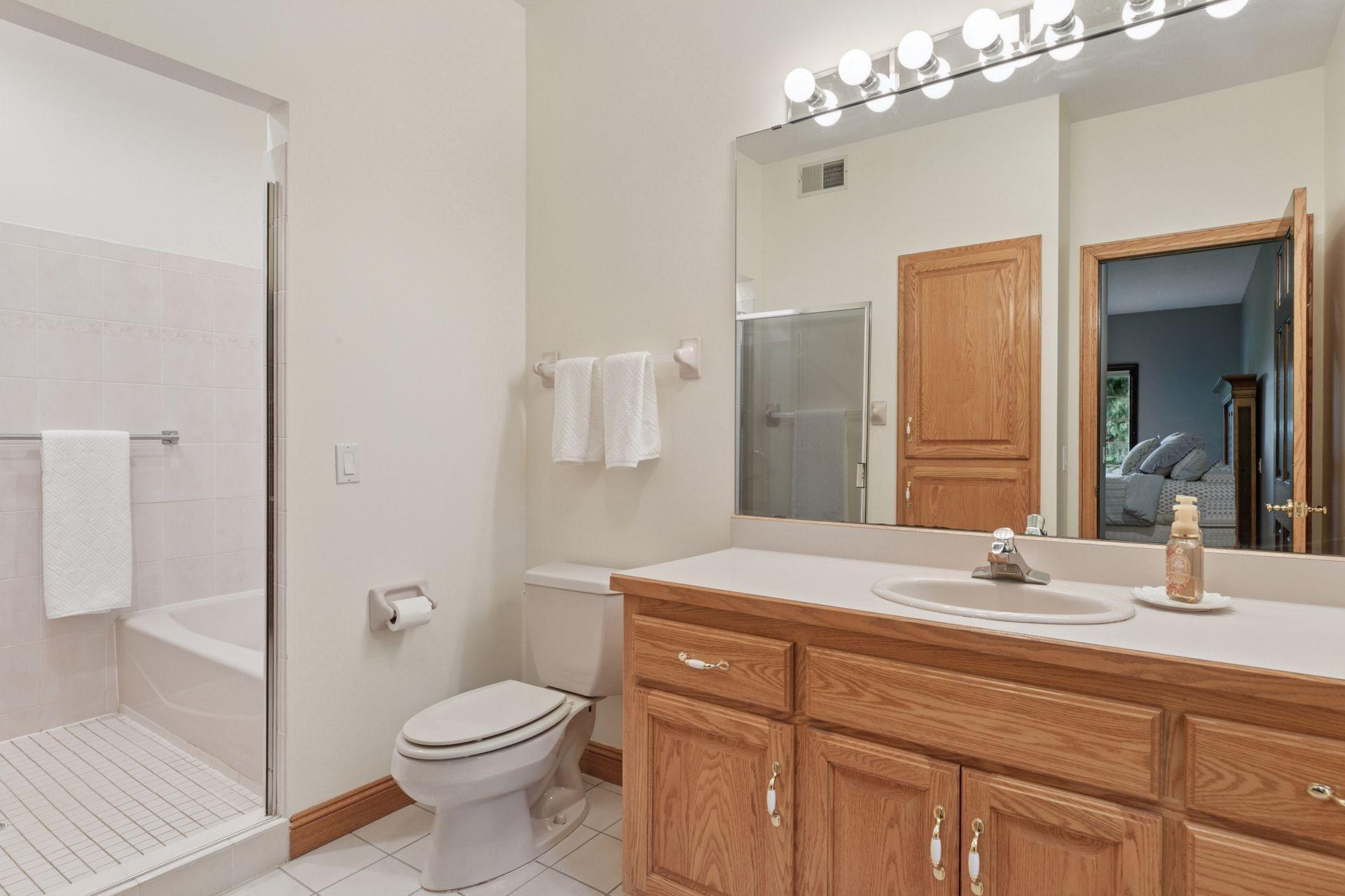 View of Residential at 10 Apple Orchard Court, Dellwood MN 55110, Dellwood (66 of 118) - Mike Wilen | Minnesota Team Real Estate