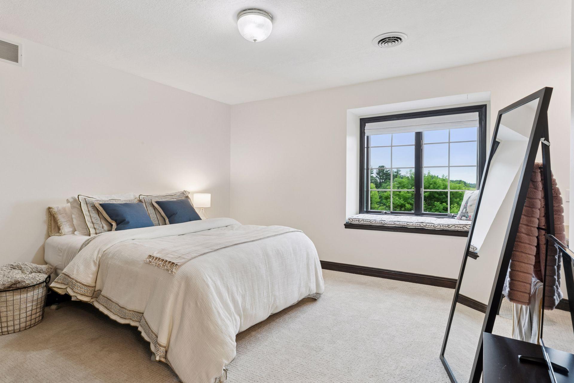 View of Residential at 10 Apple Orchard Court, Dellwood MN 55110, Dellwood (84 of 118) - Mike Wilen | Minnesota Team Real Estate