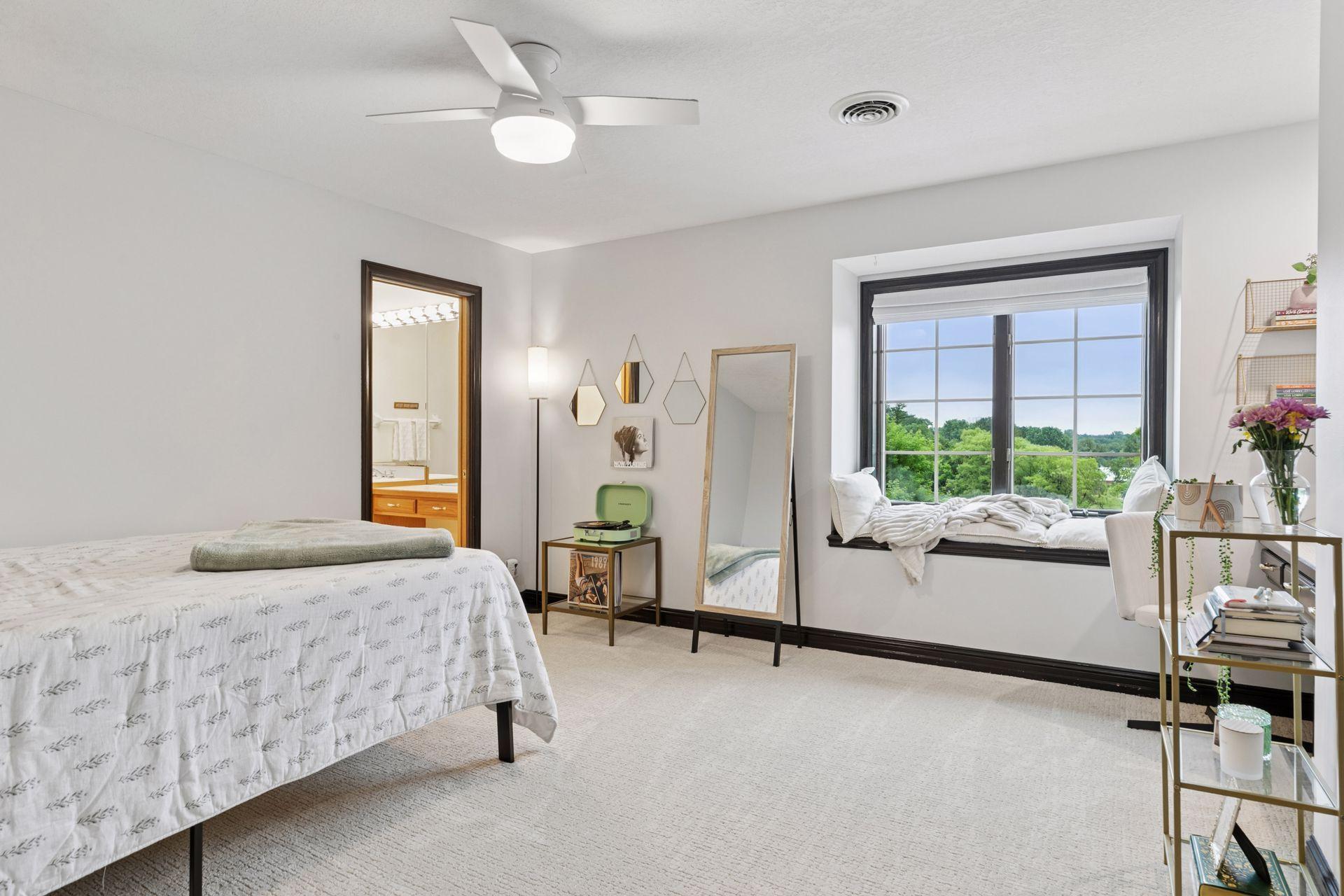 View of Residential at 10 Apple Orchard Court, Dellwood MN 55110, Dellwood (89 of 118) - Mike Wilen | Minnesota Team Real Estate
