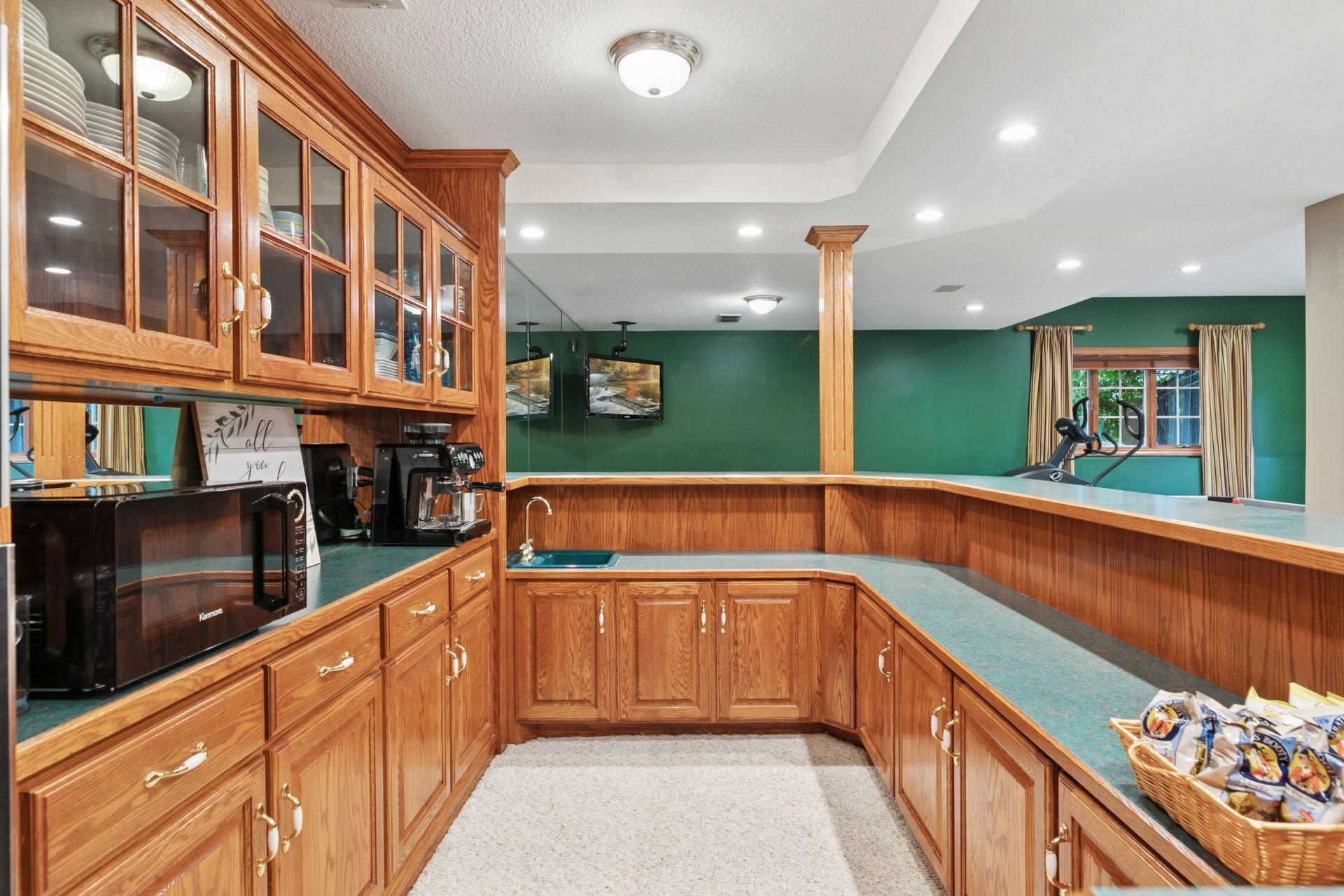 View of Residential at 10 Apple Orchard Court, Dellwood MN 55110, Dellwood (99 of 118) - Mike Wilen | Minnesota Team Real Estate