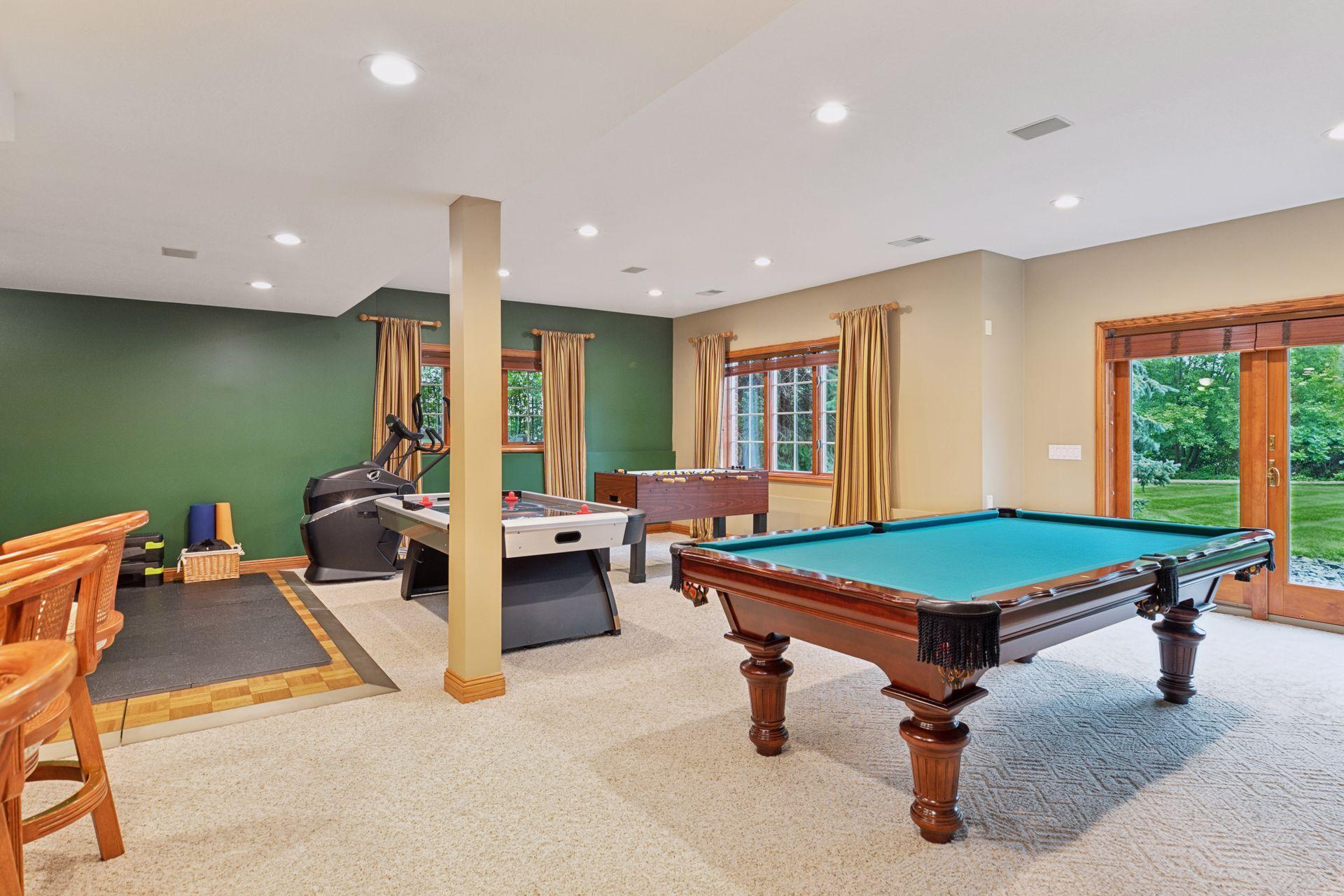 View of Residential at 10 Apple Orchard Court, Dellwood MN 55110, Dellwood (100 of 118) - Mike Wilen | Minnesota Team Real Estate