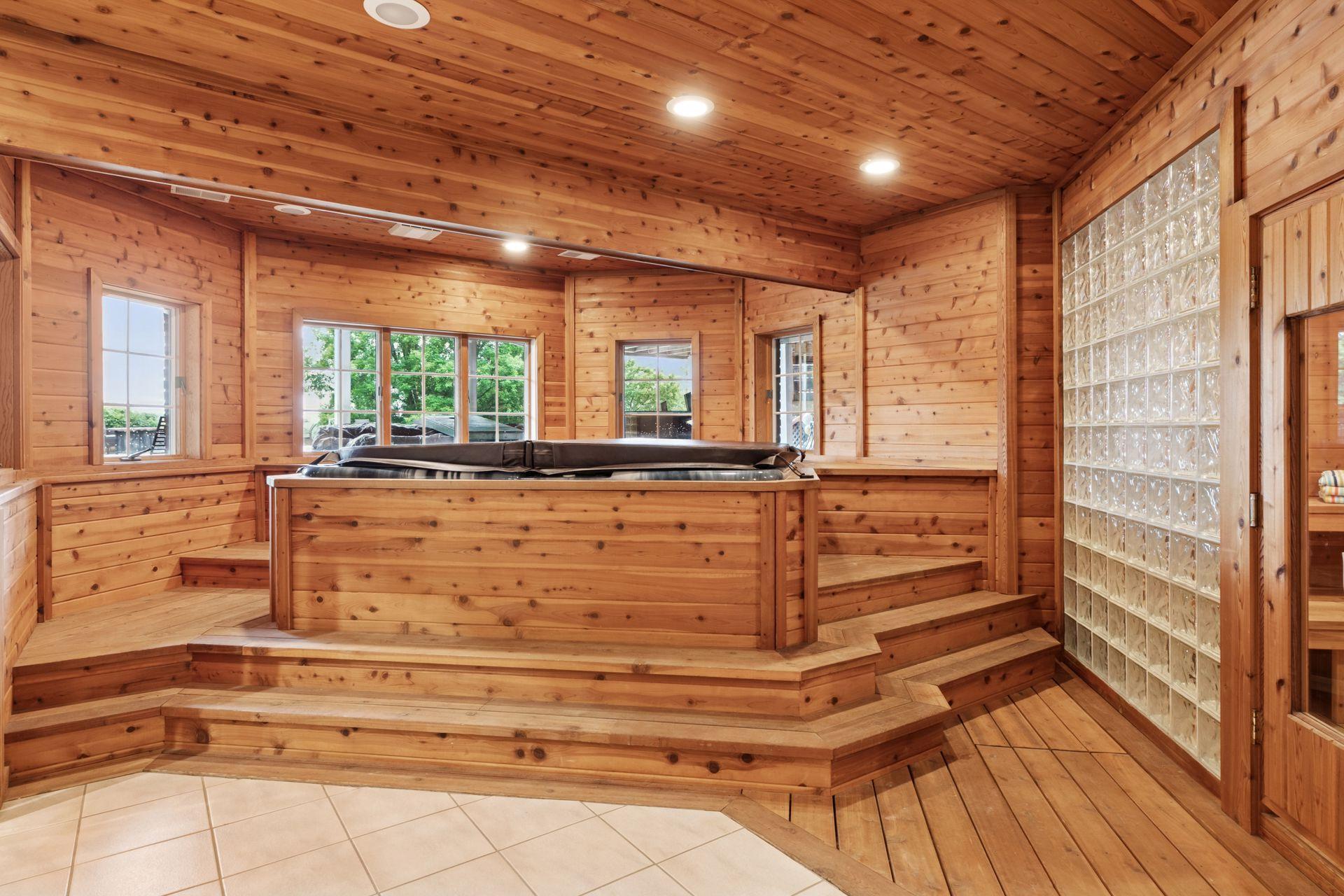 View of Residential at 10 Apple Orchard Court, Dellwood MN 55110, Dellwood (113 of 118) - Mike Wilen | Minnesota Team Real Estate