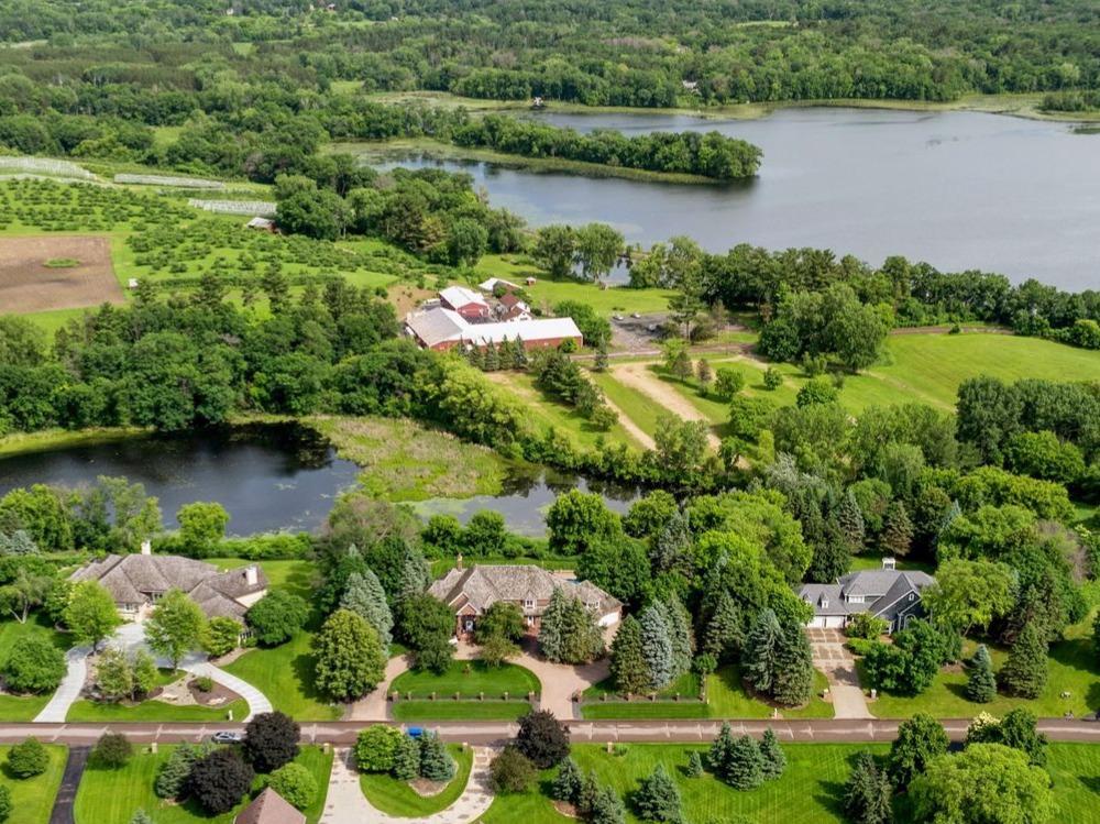 View of Residential at 10 Apple Orchard Court, Dellwood MN 55110, Dellwood (2 of 118) - Mike Wilen | Minnesota Team Real Estate