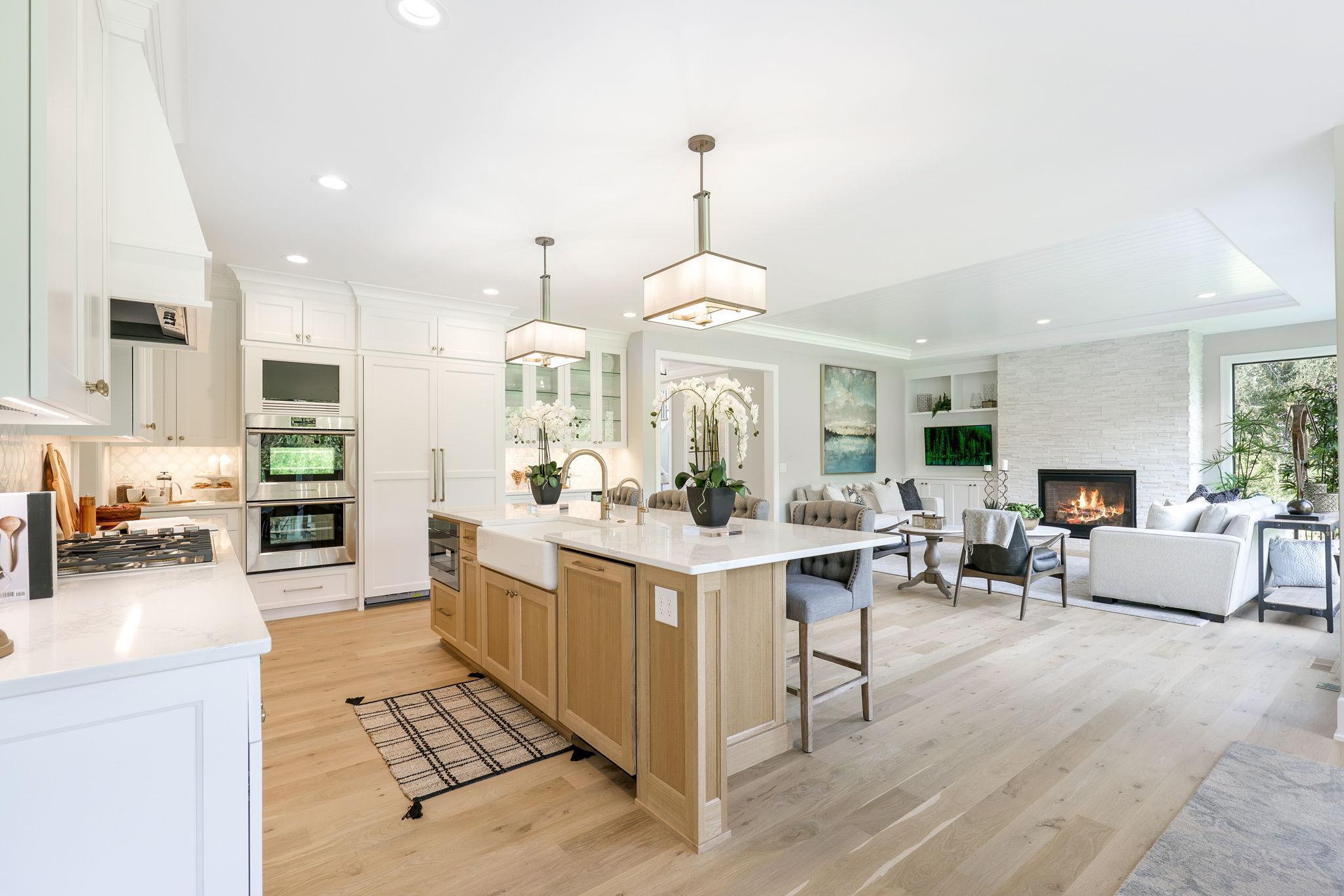 View of Residential at 3981 White Oak Lane, Chanhassen MN 55331, Chanhassen (8 of 33) - Mike Wilen | Minnesota Team Real Estate