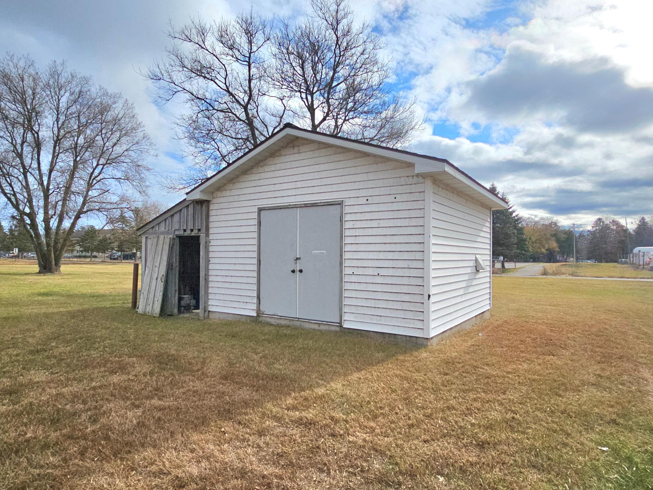 View of Commercial Sale at 315 Main Street, Onamia MN 56359, Onamia (26 of 32) - Mike Wilen | Minnesota Team Real Estate