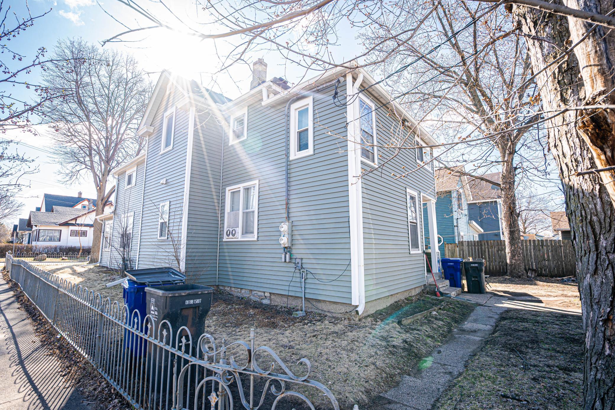 View of Residential Income at 597 Virginia Street, Saint Paul MN 55103, Saint Paul (27 of 28) - Mike Wilen | Minnesota Team Real Estate