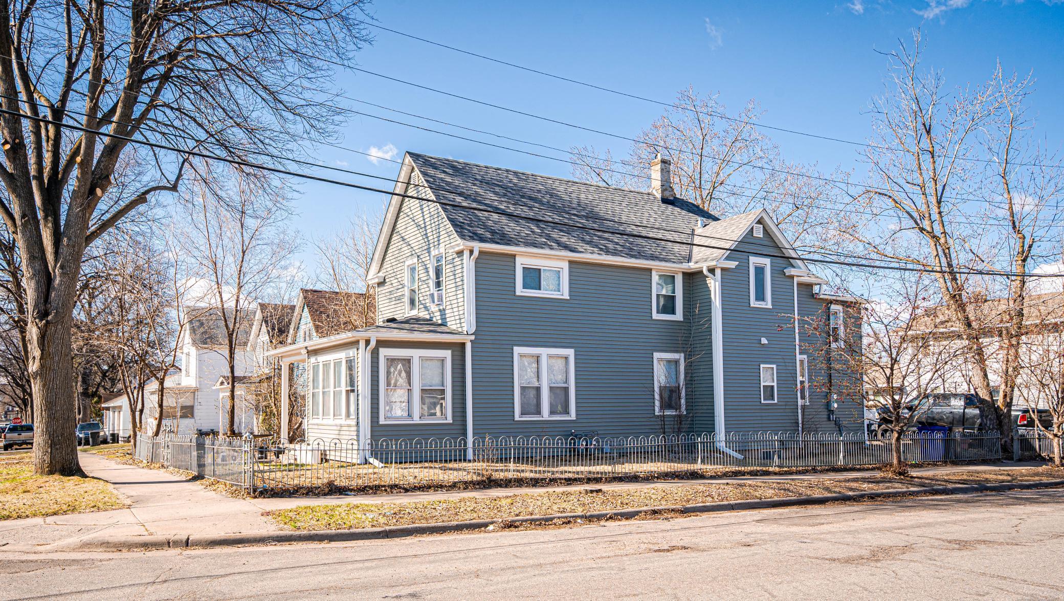 View of Residential Income at 597 Virginia Street, Saint Paul MN 55103, Saint Paul (3 of 28) - Mike Wilen | Minnesota Team Real Estate