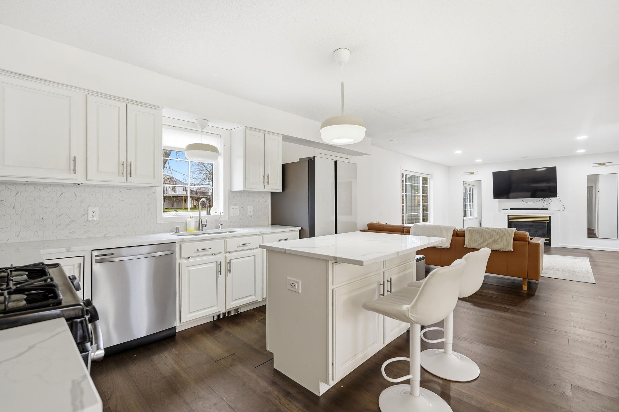 View of Residential at 1673 Parkway Avenue, Shakopee MN 55379, Shakopee - Mike Wilen | Minnesota Team Real Estate