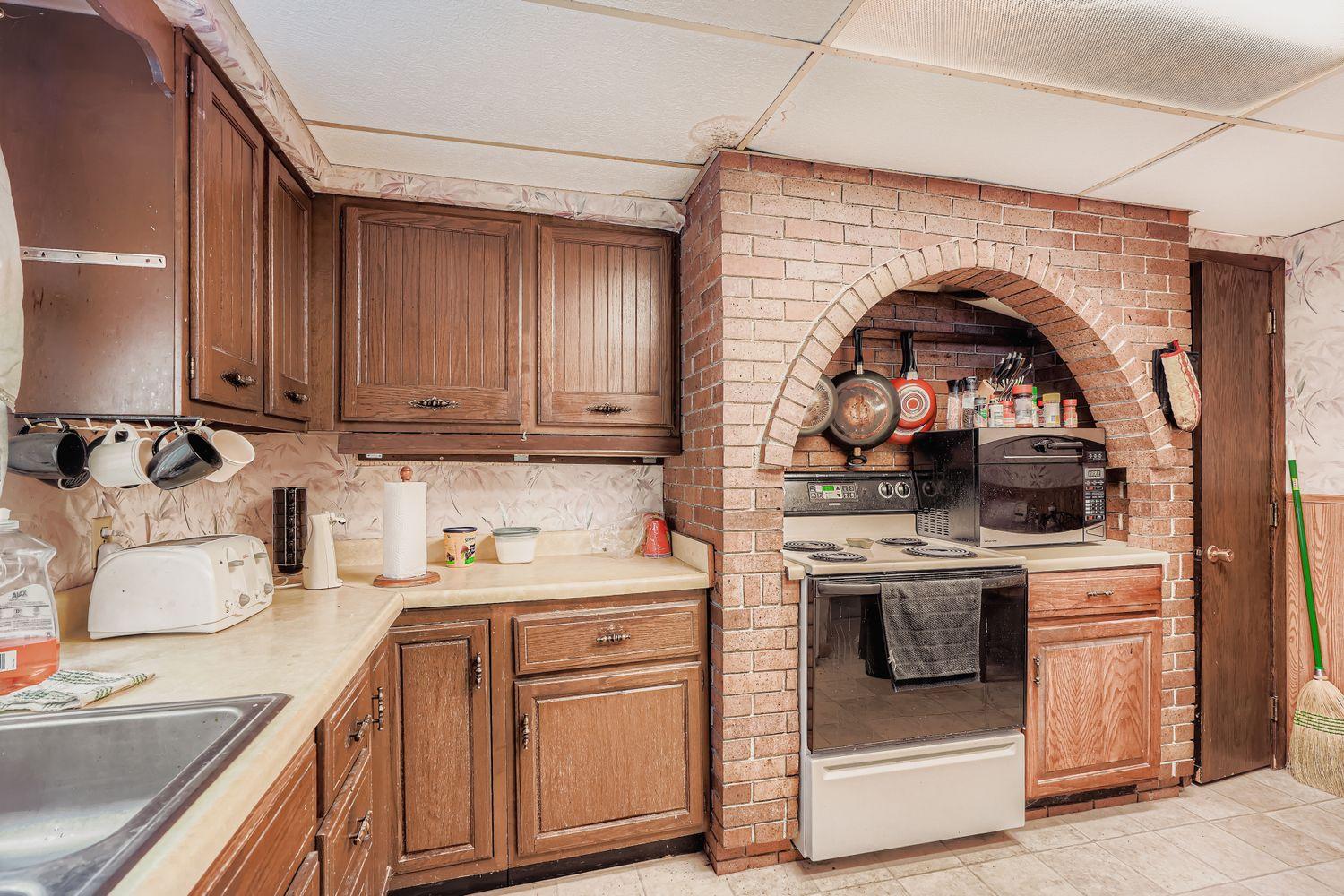 View of Residential Income at 1745 Duluth Street, Maplewood MN 55109, Maplewood (11 of 52) - Mike Wilen | Minnesota Team Real Estate