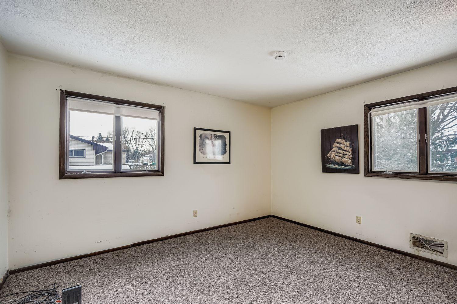 View of Residential Income at 1745 Duluth Street, Maplewood MN 55109, Maplewood (23 of 52) - Mike Wilen | Minnesota Team Real Estate