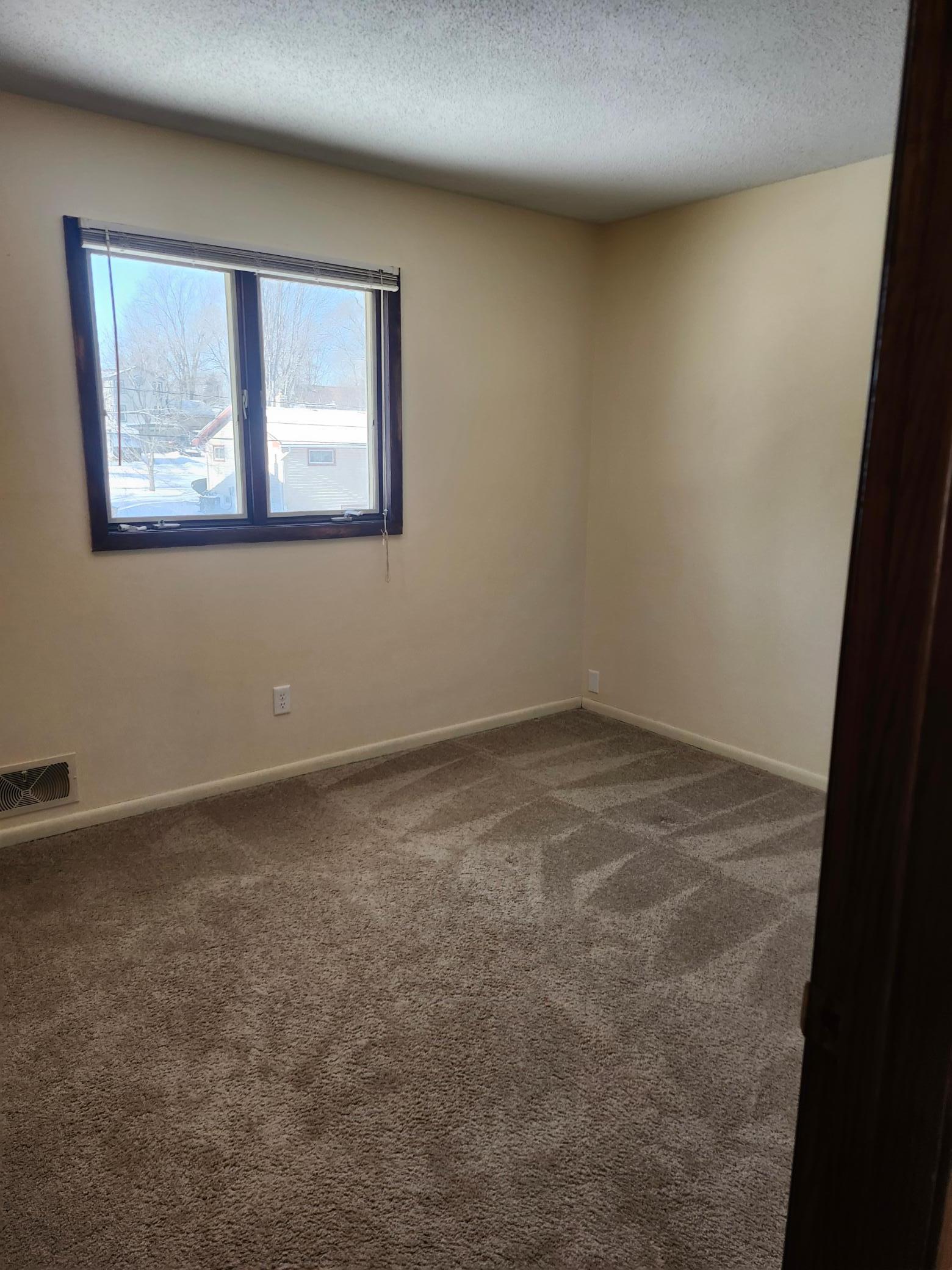 View of Residential Income at 1745 Duluth Street, Maplewood MN 55109, Maplewood (48 of 52) - Mike Wilen | Minnesota Team Real Estate
