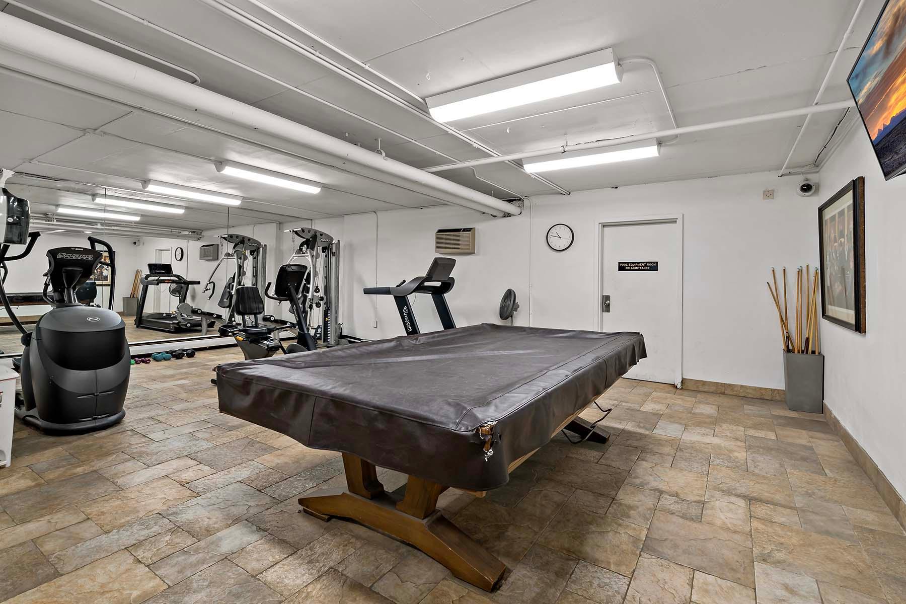 View of Residential at 2800 Hamline Avenue #112, Roseville MN 55113, Roseville (16 of 19) - Mike Wilen | Minnesota Team Real Estate