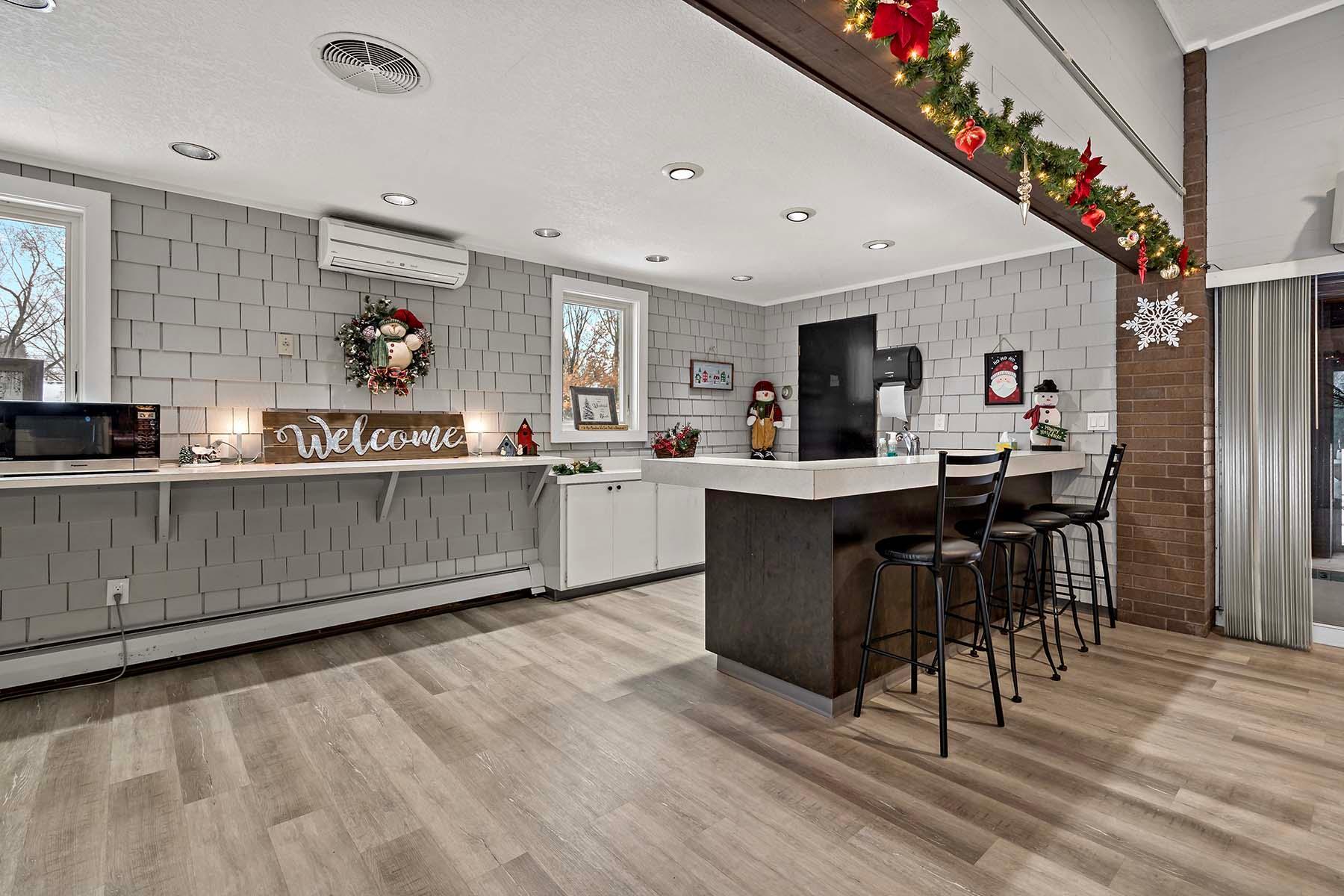 View of Residential at 2800 Hamline Avenue #112, Roseville MN 55113, Roseville (14 of 19) - Mike Wilen | Minnesota Team Real Estate
