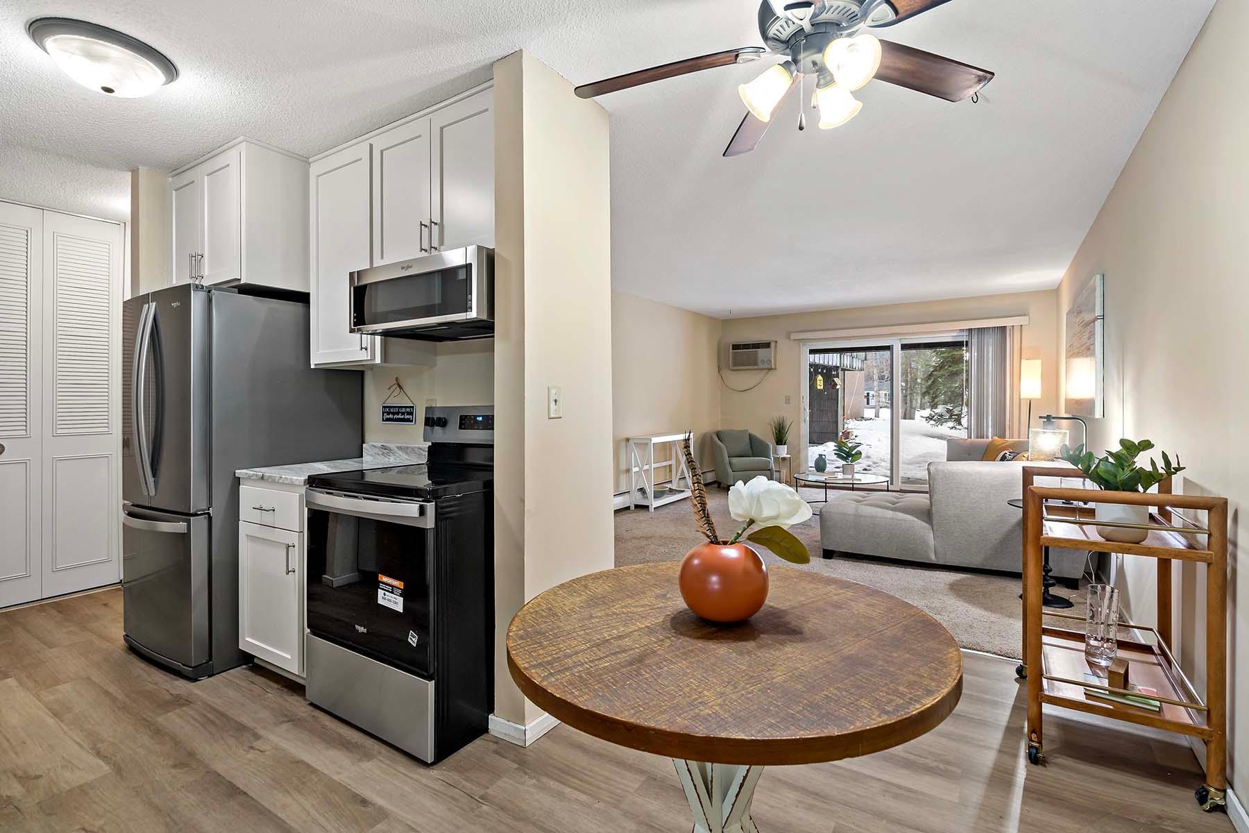 View of Residential at 2800 Hamline Avenue #112, Roseville MN 55113, Roseville (3 of 19) - Mike Wilen | Minnesota Team Real Estate