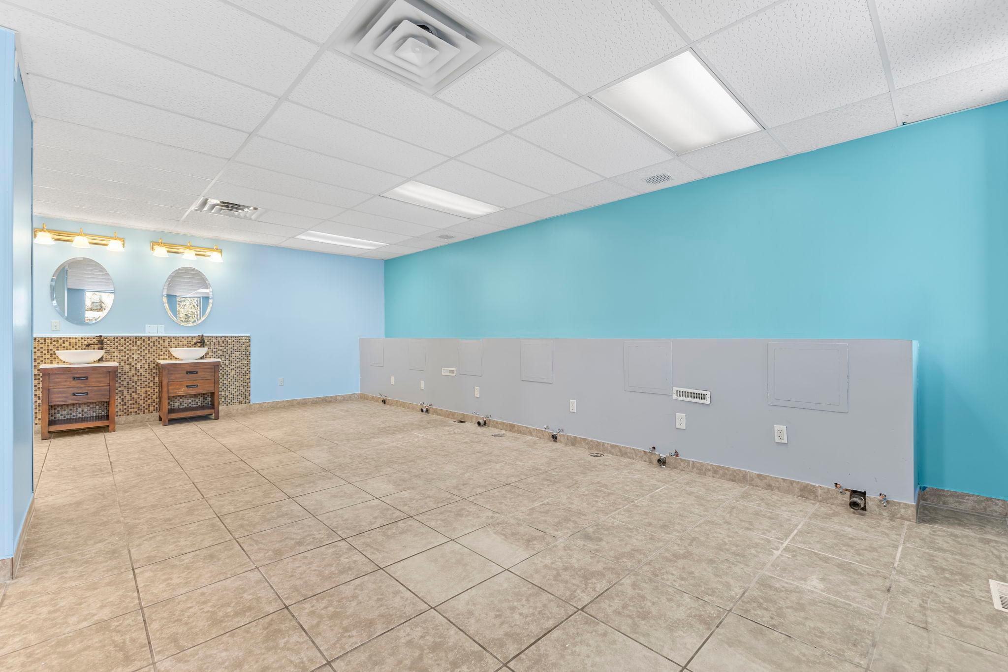 View of Commercial Sale at 727 Marie Avenue, South Saint Paul MN 55075, South Saint Paul (10 of 21) - Mike Wilen | Minnesota Team Real Estate
