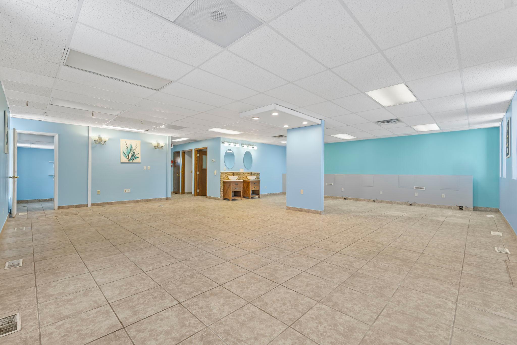 View of Commercial Sale at 727 Marie Avenue, South Saint Paul MN 55075, South Saint Paul (8 of 21) - Mike Wilen | Minnesota Team Real Estate