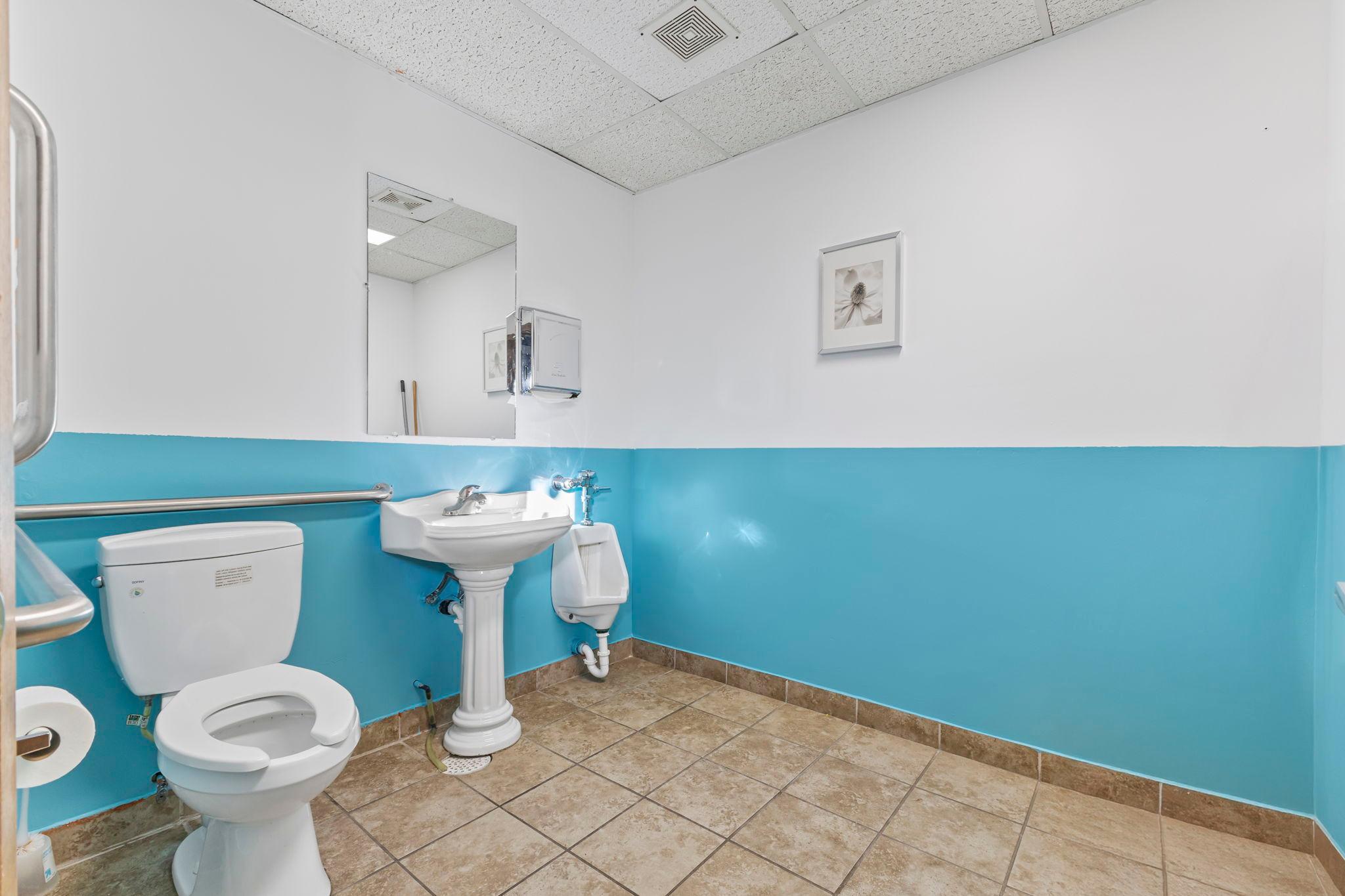 View of Commercial Sale at 727 Marie Avenue, South Saint Paul MN 55075, South Saint Paul (13 of 21) - Mike Wilen | Minnesota Team Real Estate