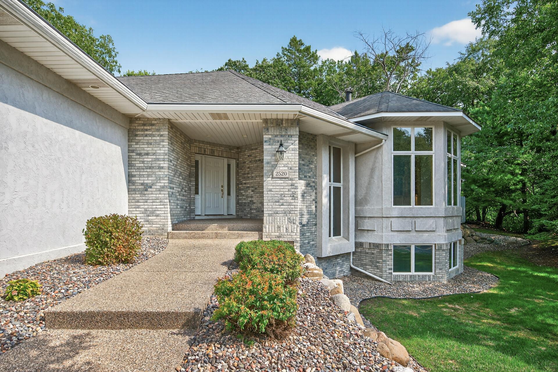 View of Residential at 2520 Arbor Court, Mendota Heights MN 55120, Mendota Heights (3 of 57) - Mike Wilen | Minnesota Team Real Estate