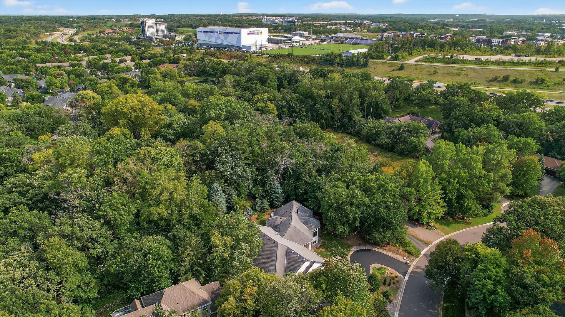 View of Residential at 2520 Arbor Court, Mendota Heights MN 55120, Mendota Heights (50 of 57) - Mike Wilen | Minnesota Team Real Estate