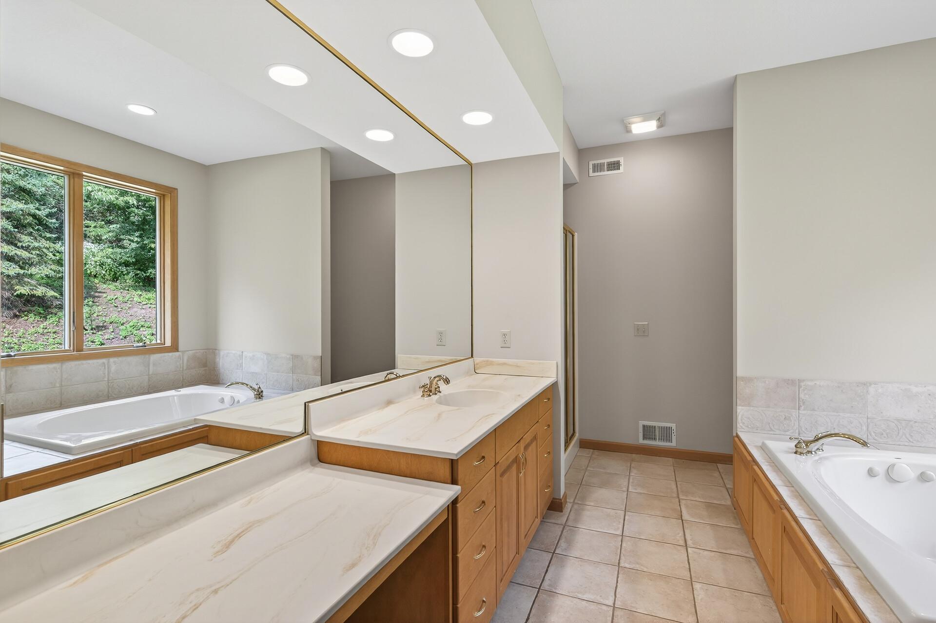 View of Residential at 2520 Arbor Court, Mendota Heights MN 55120, Mendota Heights (26 of 57) - Mike Wilen | Minnesota Team Real Estate