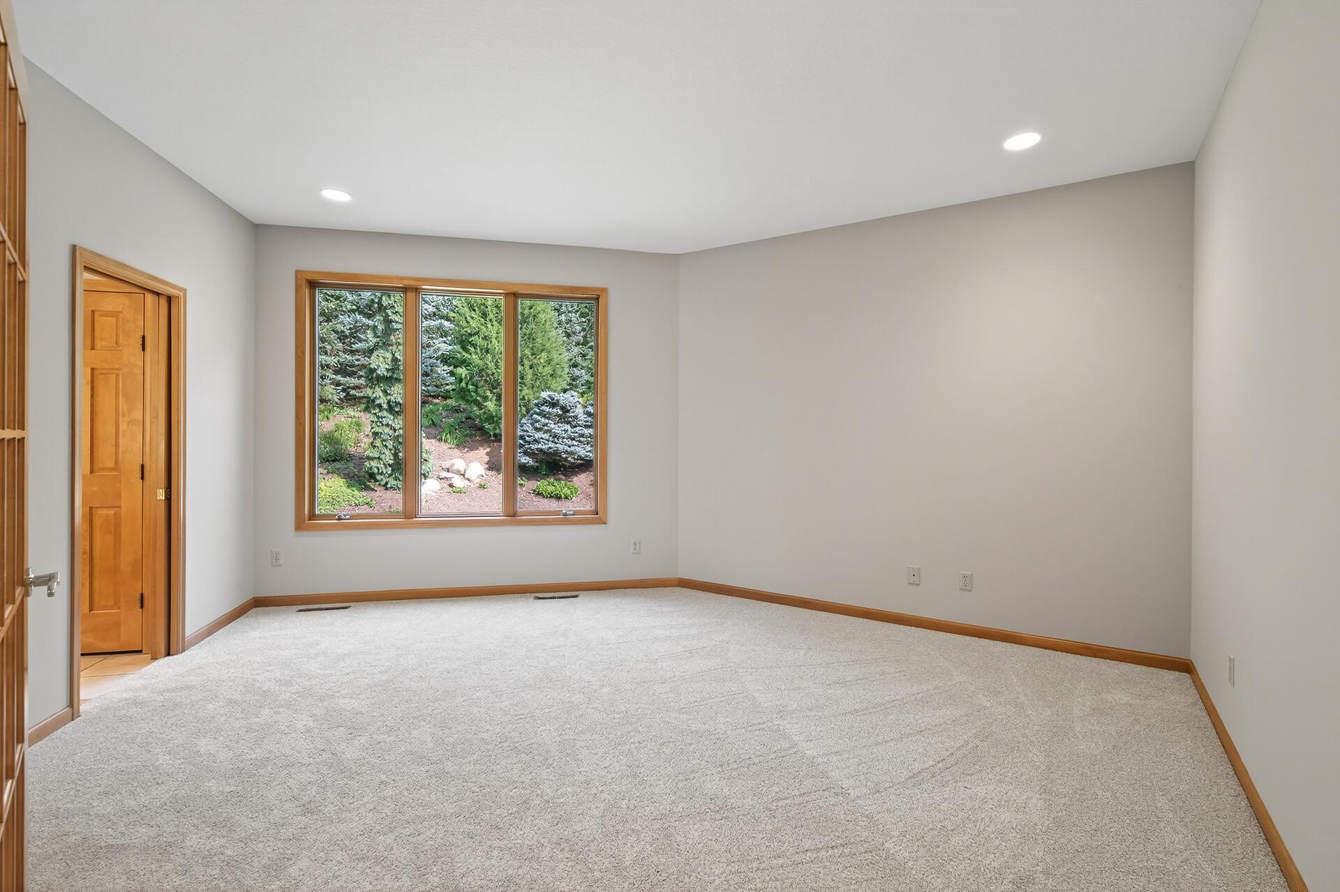 View of Residential at 2520 Arbor Court, Mendota Heights MN 55120, Mendota Heights (23 of 57) - Mike Wilen | Minnesota Team Real Estate