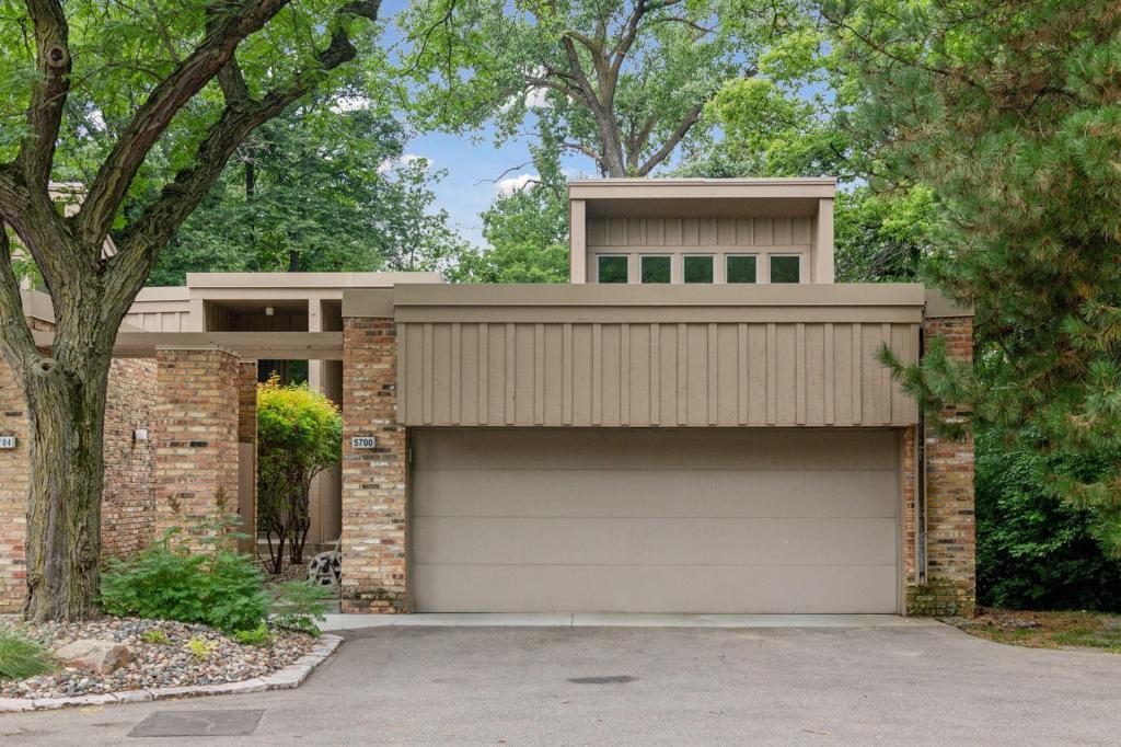 View of Residential at 5700 Duncan Lane, Edina MN 55436, Edina - Mike Wilen | Minnesota Team Real Estate