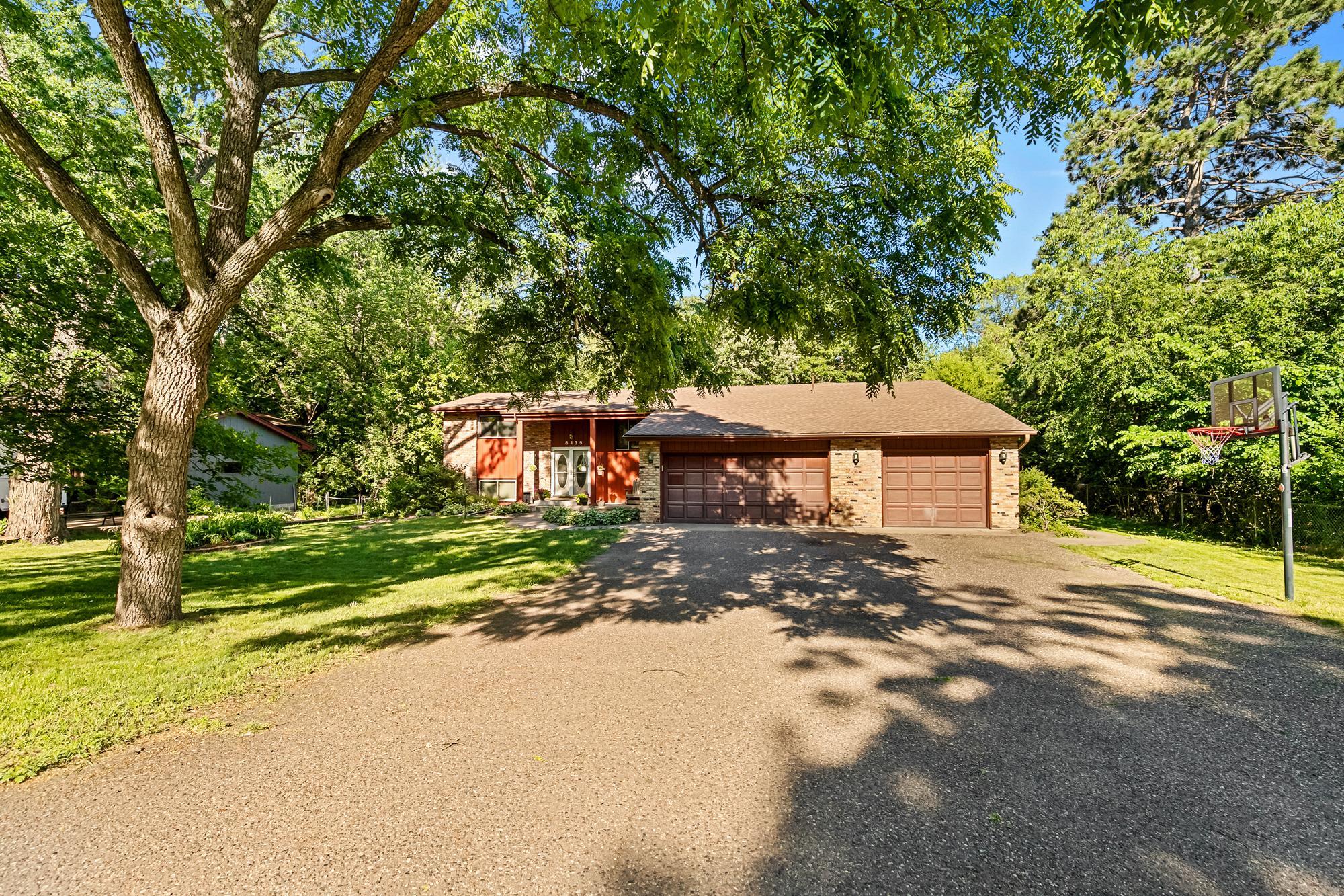 View of Residential at 8135 Long Lake Road, Mounds View MN 55112, Mounds View (28 of 42) - Mike Wilen | Minnesota Team Real Estate