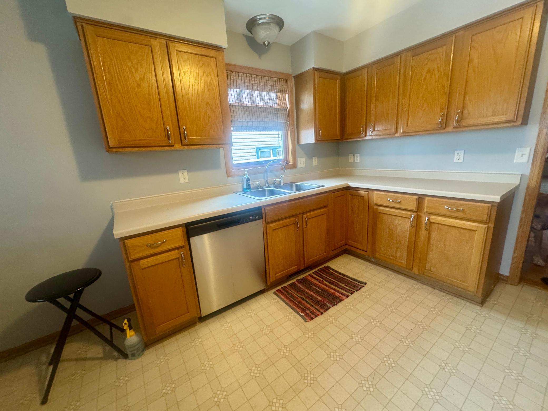 View of Residential at 5239 6th Street, Minneapolis MN 55430, Minneapolis (10 of 24) - Mike Wilen | Minnesota Team Real Estate