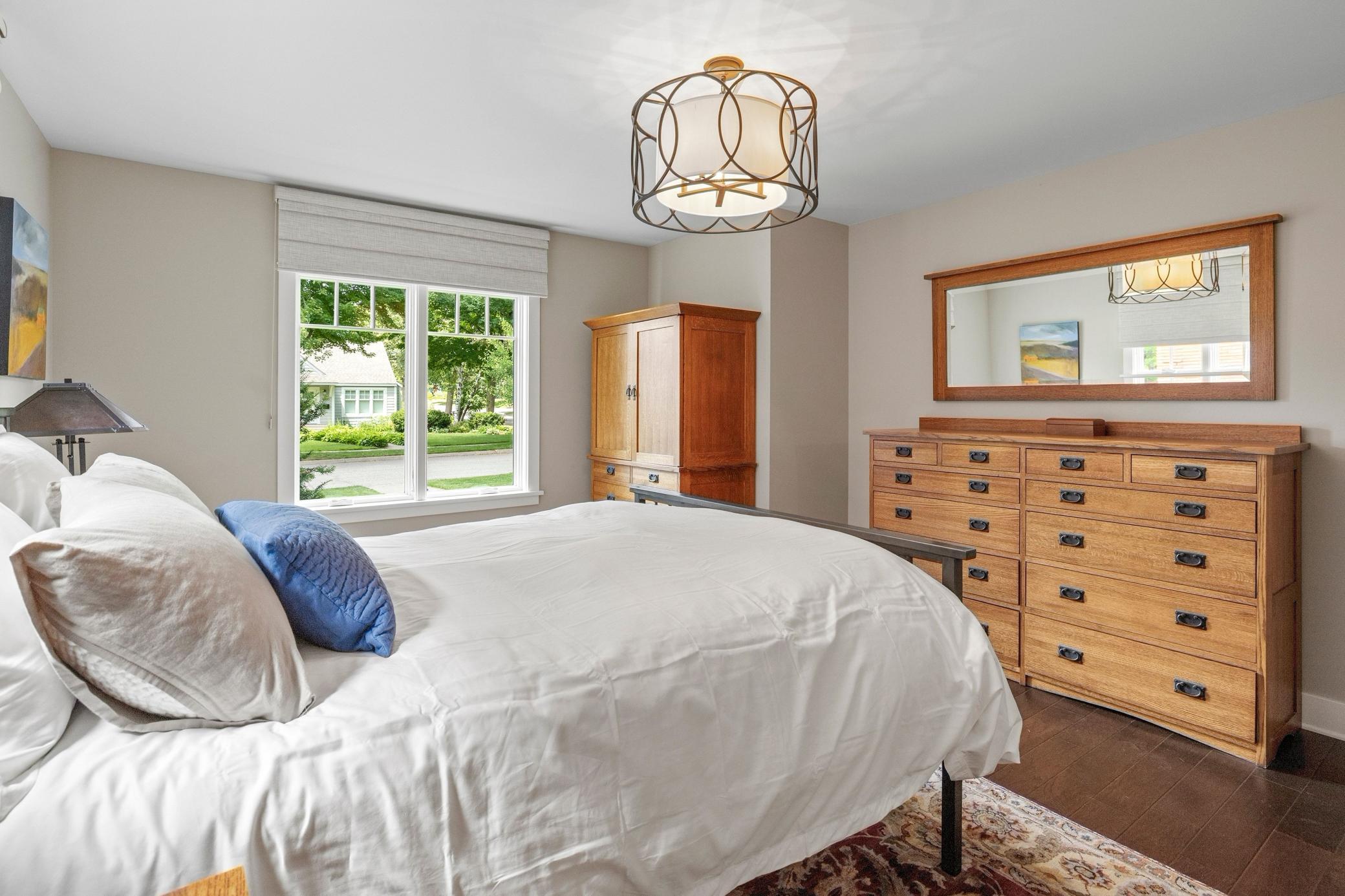 View of Residential at 4001 York Avenue, Minneapolis MN 55410, Minneapolis (23 of 42) - Mike Wilen | Minnesota Team Real Estate