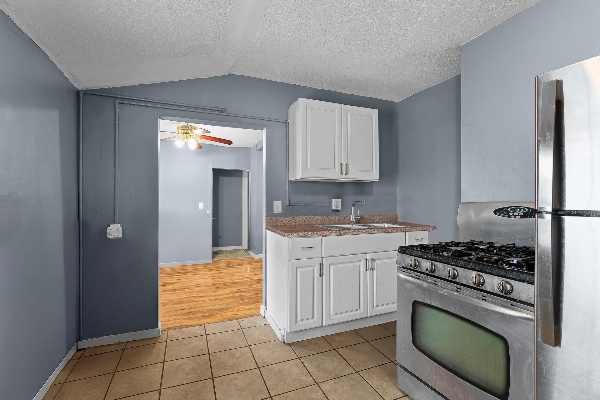 View of Residential Income at 485 Belvidere Street, Saint Paul MN 55107, Saint Paul (29 of 30) - Mike Wilen | Minnesota Team Real Estate