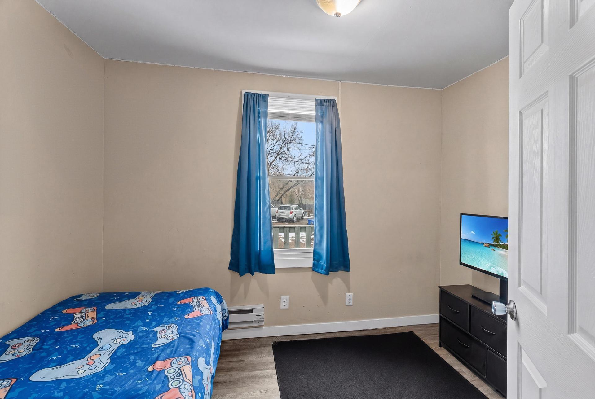 View of Residential Income at 485 Belvidere Street, Saint Paul MN 55107, Saint Paul (19 of 30) - Mike Wilen | Minnesota Team Real Estate