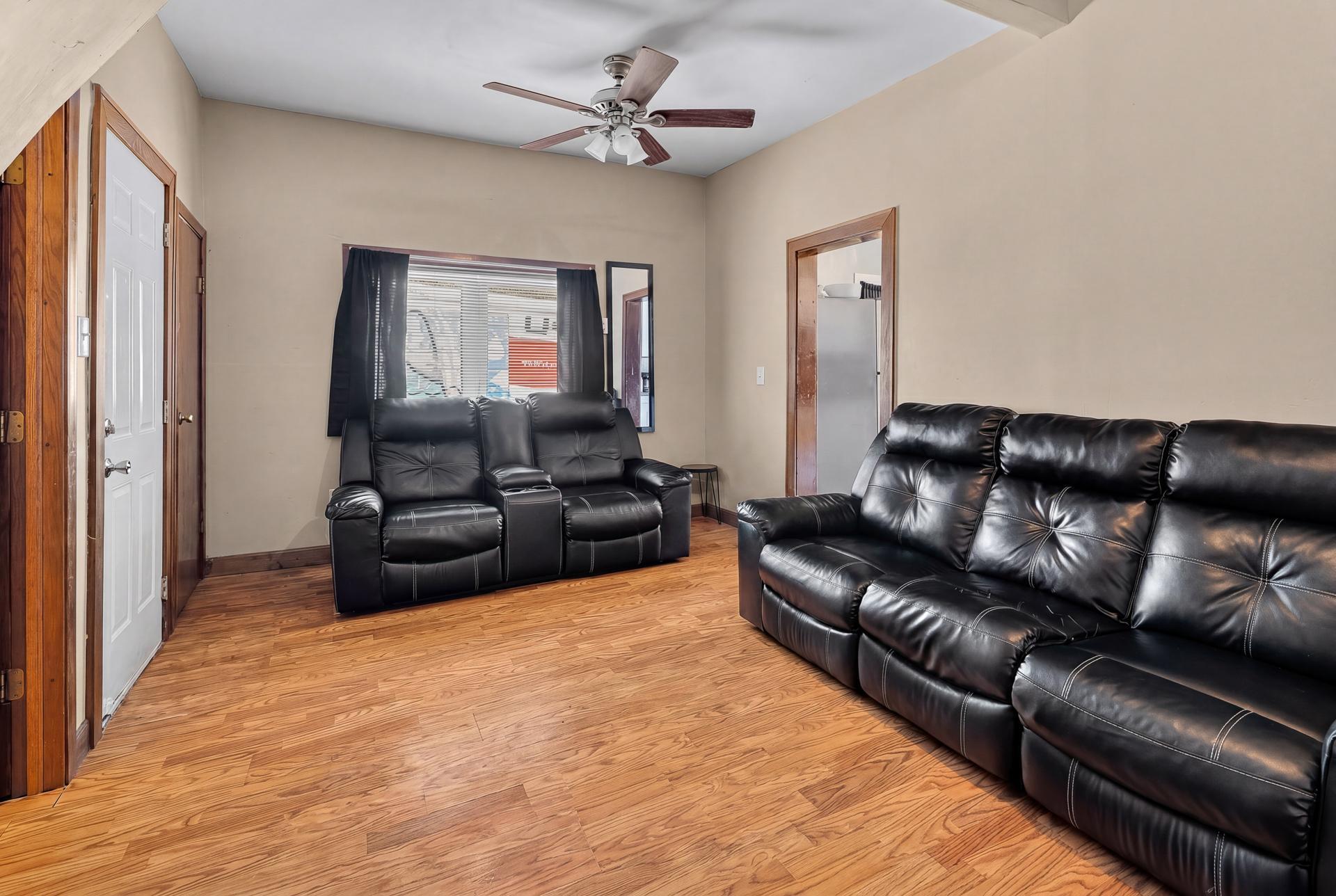 View of Residential Income at 485 Belvidere Street, Saint Paul MN 55107, Saint Paul (14 of 30) - Mike Wilen | Minnesota Team Real Estate
