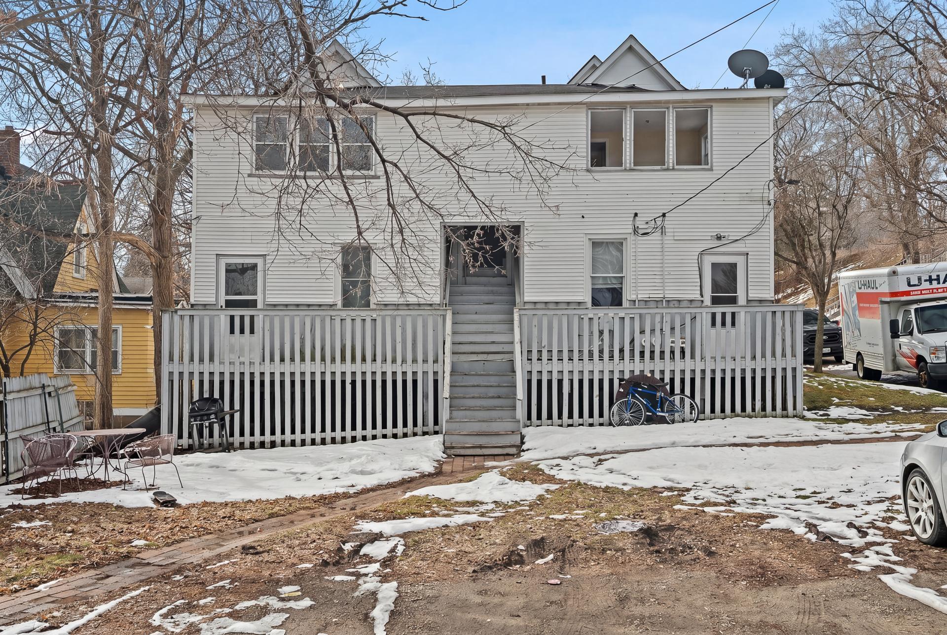 View of Residential Income at 485 Belvidere Street, Saint Paul MN 55107, Saint Paul (4 of 30) - Mike Wilen | Minnesota Team Real Estate