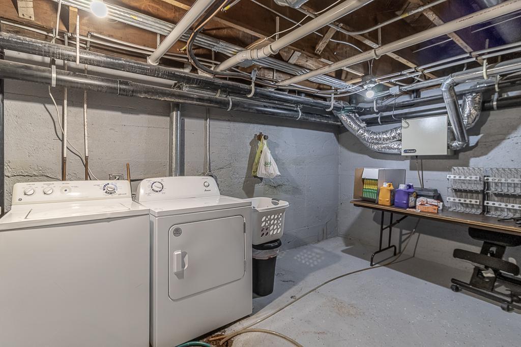 View of Commercial Sale at 25 Park Avenue, Le Center MN 56057, Le Center (25 of 26) - Mike Wilen | Minnesota Team Real Estate