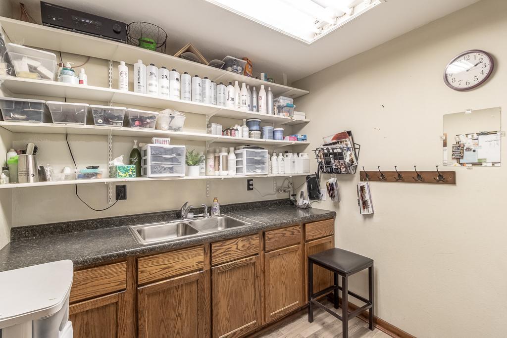 View of Commercial Sale at 25 Park Avenue, Le Center MN 56057, Le Center (17 of 26) - Mike Wilen | Minnesota Team Real Estate