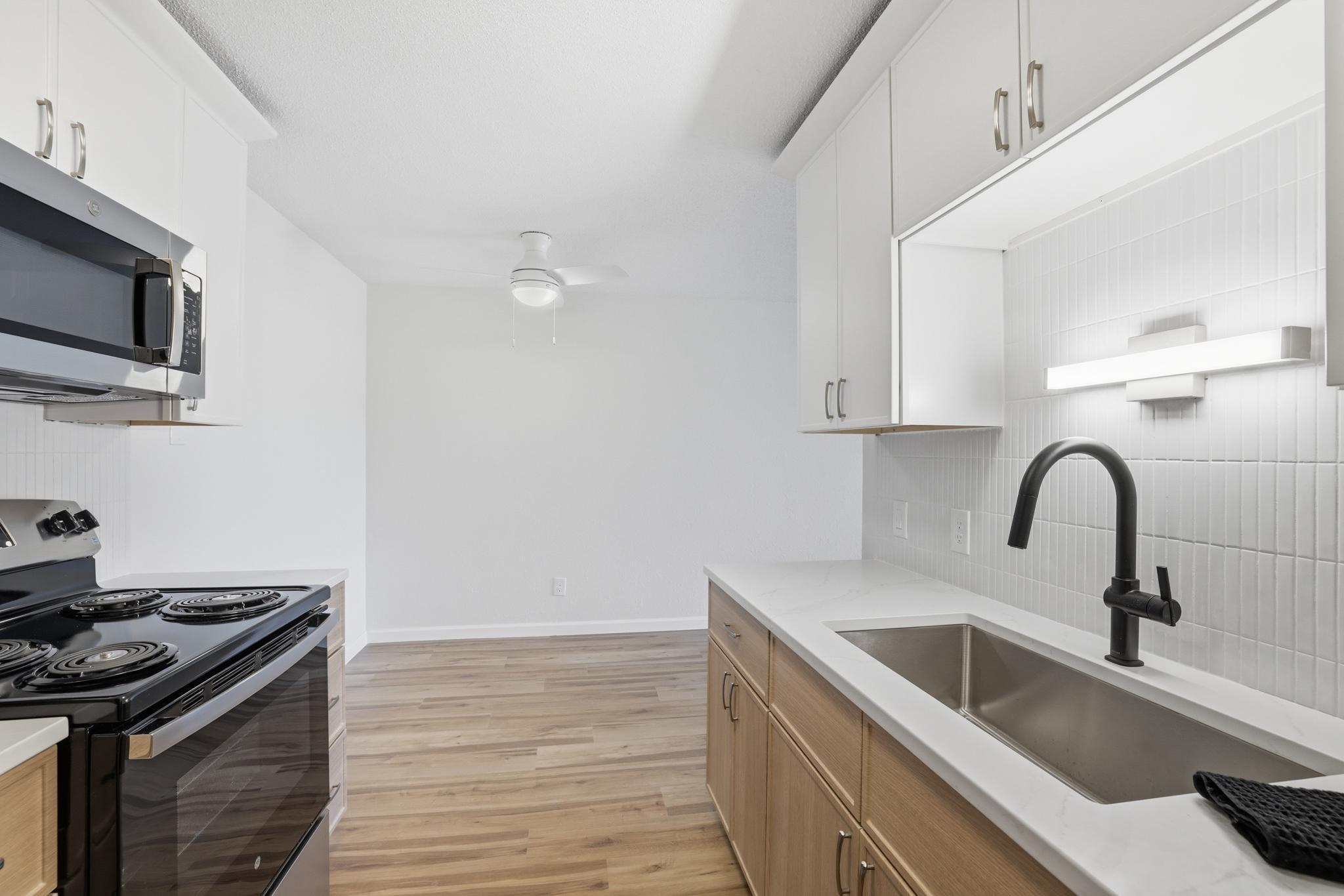 View of Residential at 14630 Garrett Avenue #611, Apple Valley MN 55124, Apple Valley (2 of 20) - Mike Wilen | Minnesota Team Real Estate