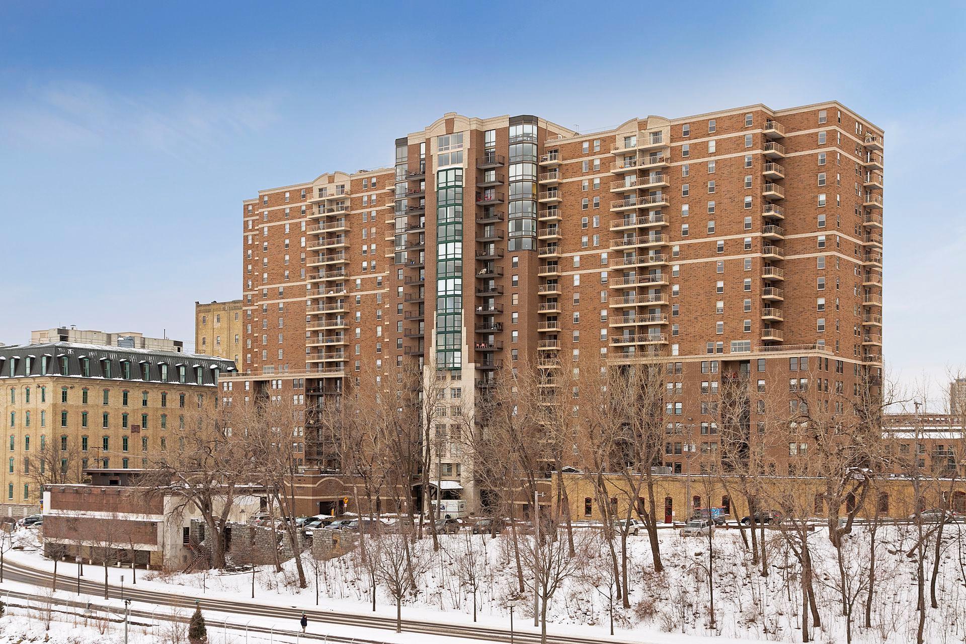 View of Residential at 401 1st Street #1306, Minneapolis MN 55401, Minneapolis (19 of 35) - Mike Wilen | Minnesota Team Real Estate