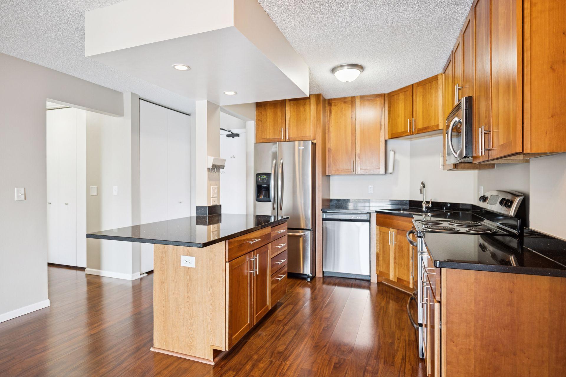 View of Residential at 401 1st Street #1306, Minneapolis MN 55401, Minneapolis (4 of 35) - Mike Wilen | Minnesota Team Real Estate