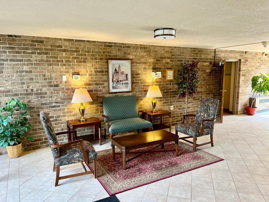 View of Residential at 2240 Midland Grove Road #201, Roseville MN 55113, Roseville (3 of 31) - Mike Wilen | Minnesota Team Real Estate