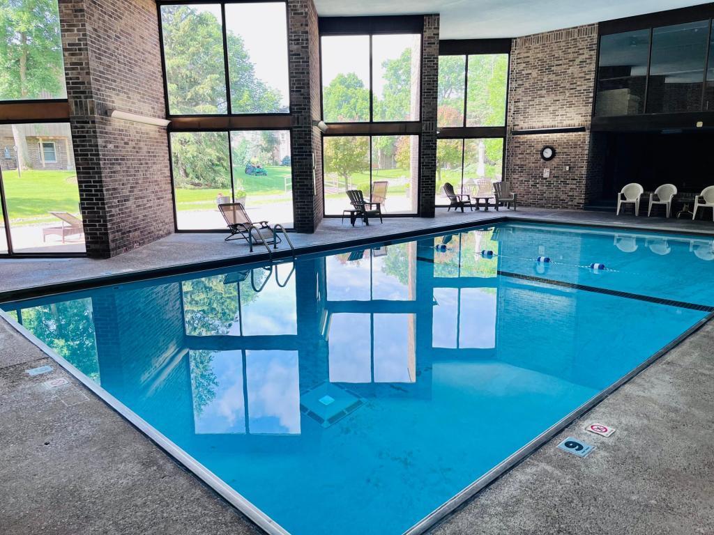 View of Residential at 2240 Midland Grove Road #201, Roseville MN 55113, Roseville (18 of 31) - Mike Wilen | Minnesota Team Real Estate