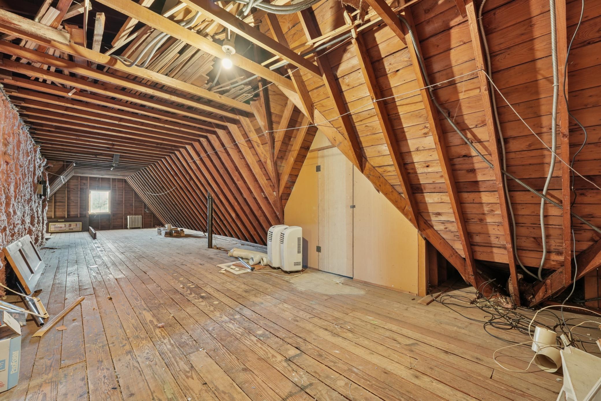 View of Residential at 1721 Humboldt Avenue, Minneapolis MN 55403, Minneapolis (32 of 44) - Mike Wilen | Minnesota Team Real Estate
