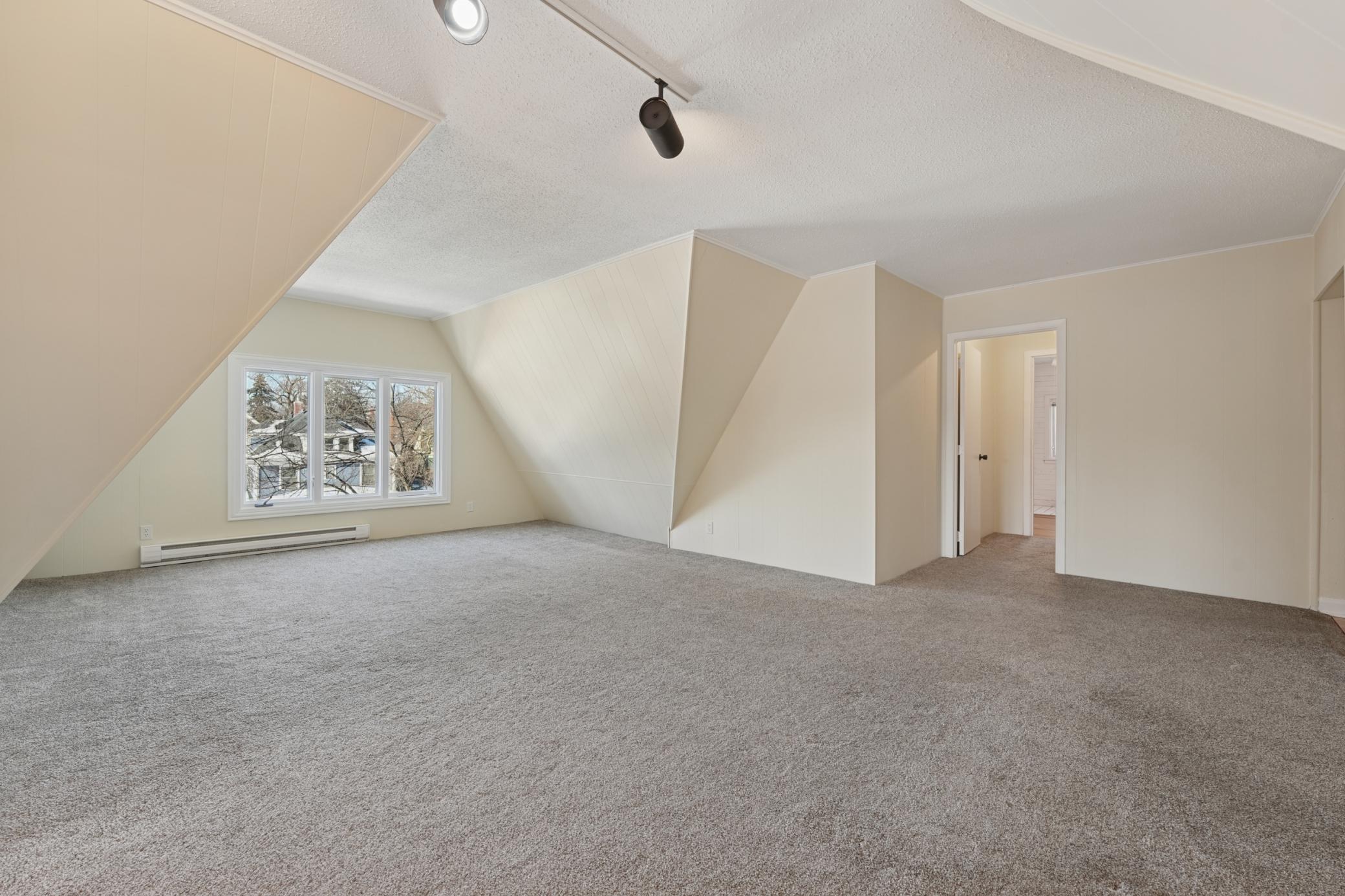 View of Residential at 1721 Humboldt Avenue, Minneapolis MN 55403, Minneapolis (30 of 44) - Mike Wilen | Minnesota Team Real Estate