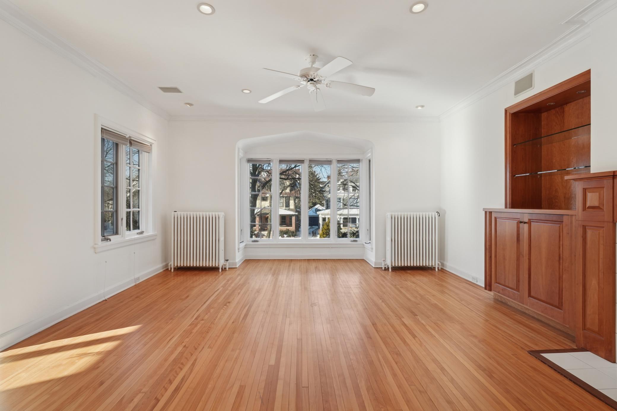 View of Residential at 1721 Humboldt Avenue, Minneapolis MN 55403, Minneapolis (12 of 44) - Mike Wilen | Minnesota Team Real Estate