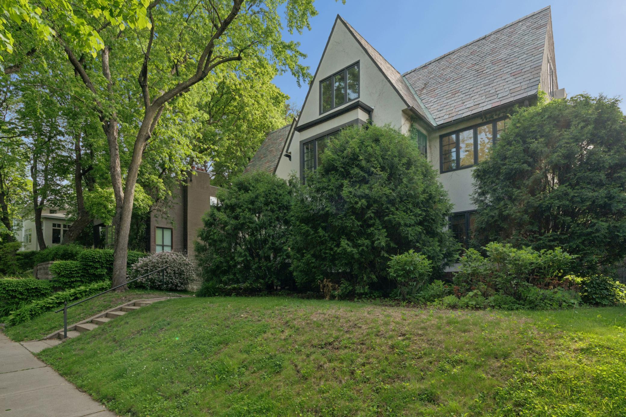 View of Residential at 1721 Humboldt Avenue, Minneapolis MN 55403, Minneapolis (38 of 44) - Mike Wilen | Minnesota Team Real Estate